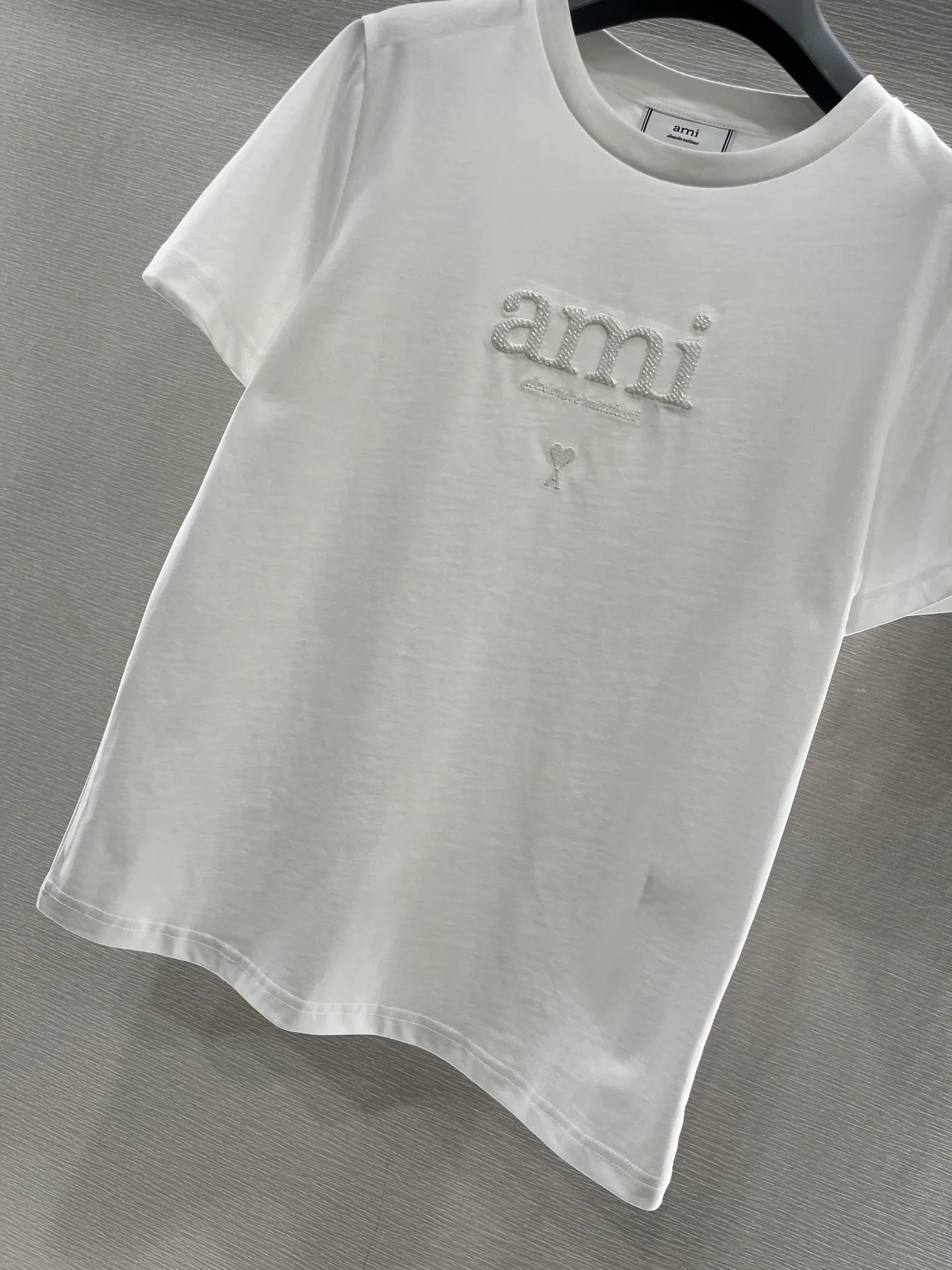 Футболки Женские Ami Paris 1273176