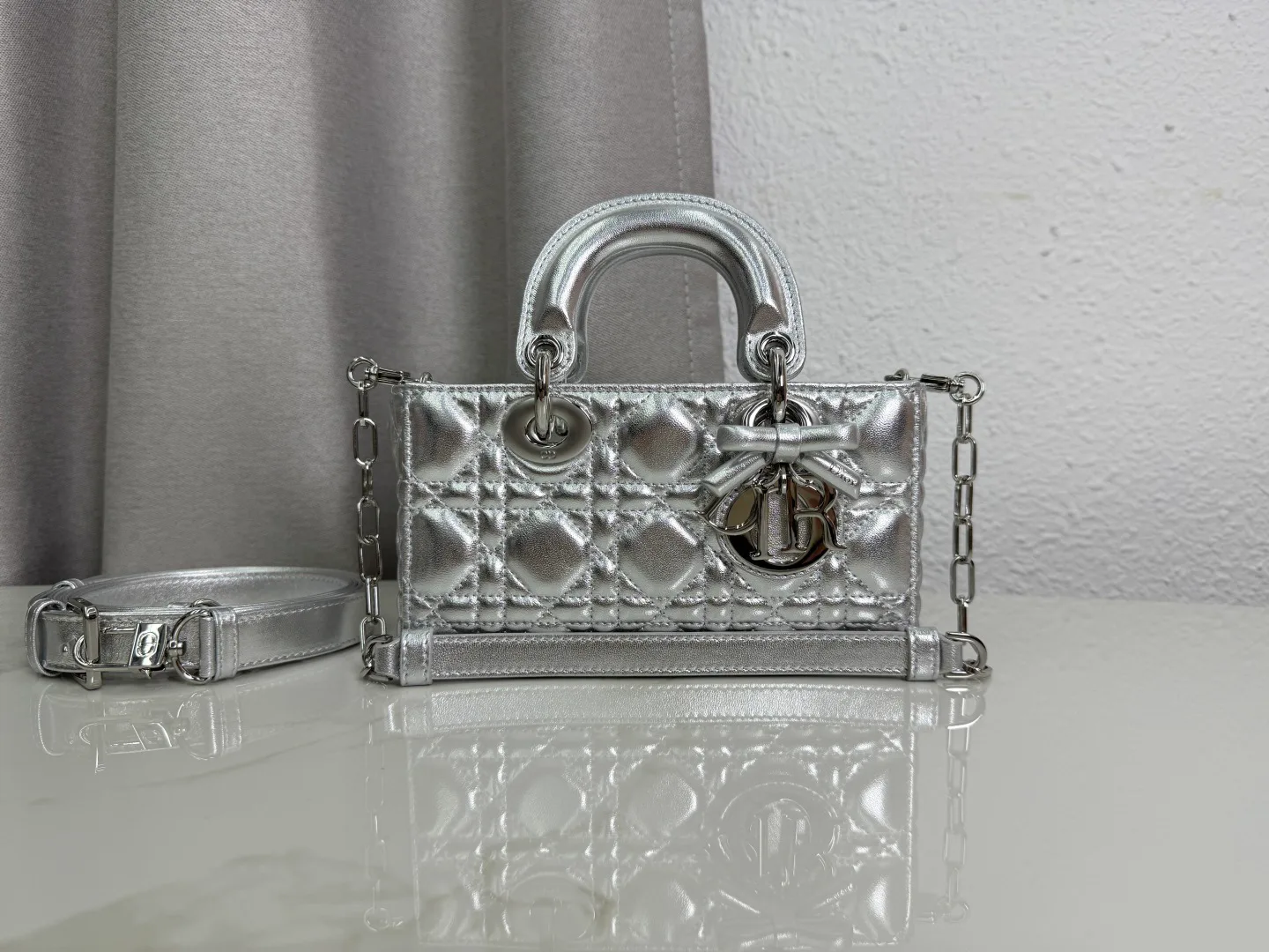 Классические Сумки Женские Christian Dior 18116444