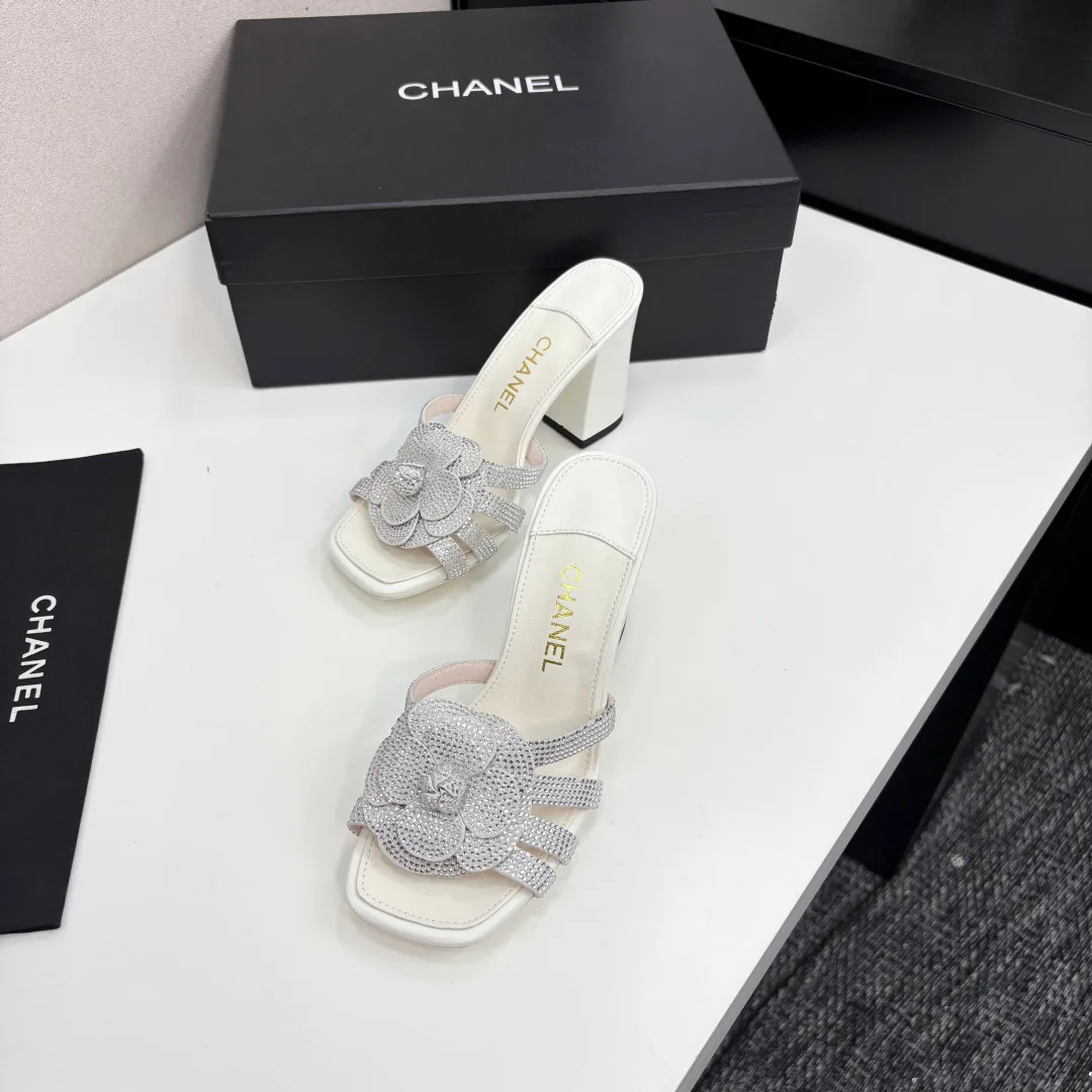 Сандалии Женские Chanel 12584308