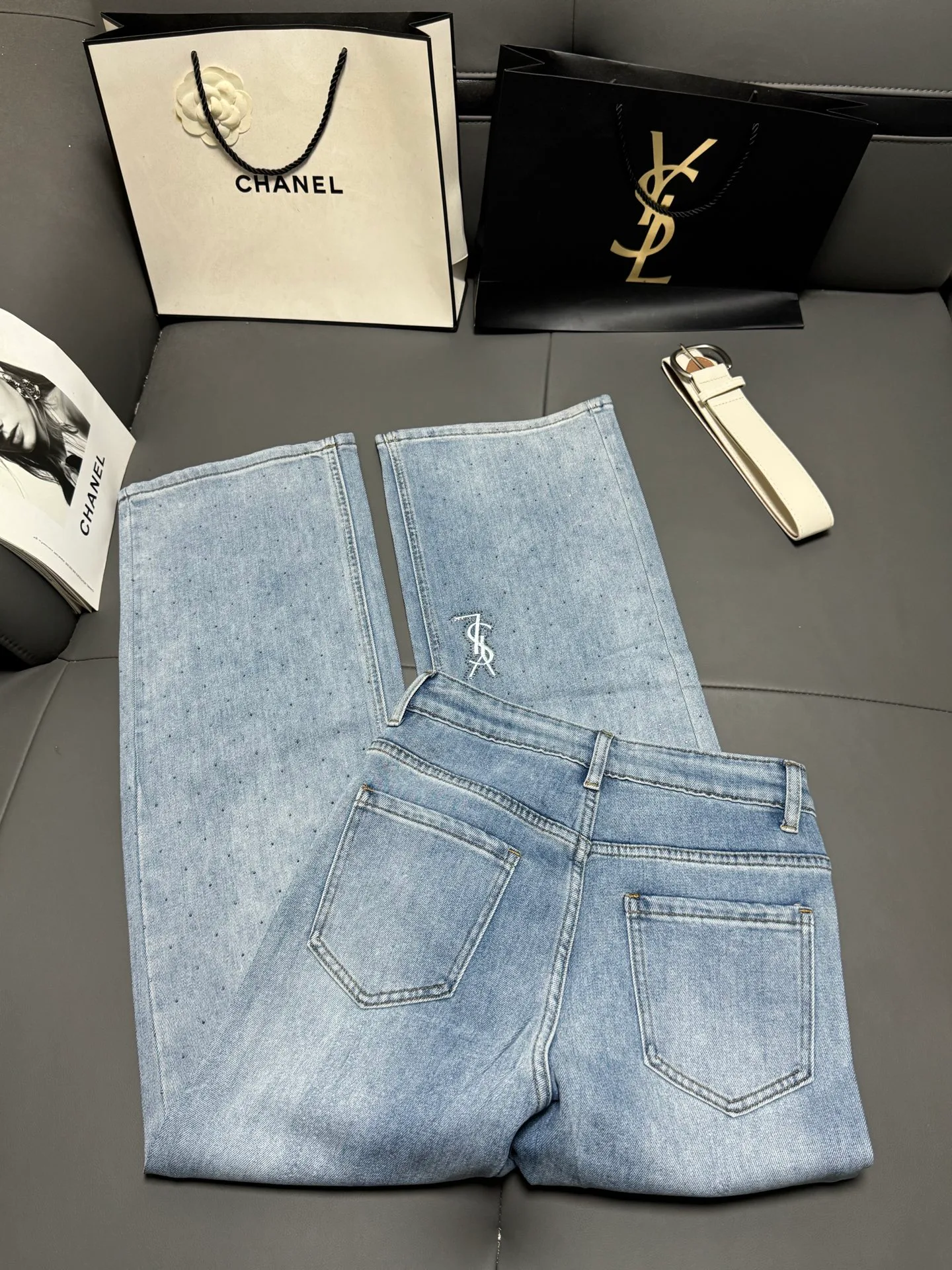 Джинсы Женские Saint Laurent 9880449