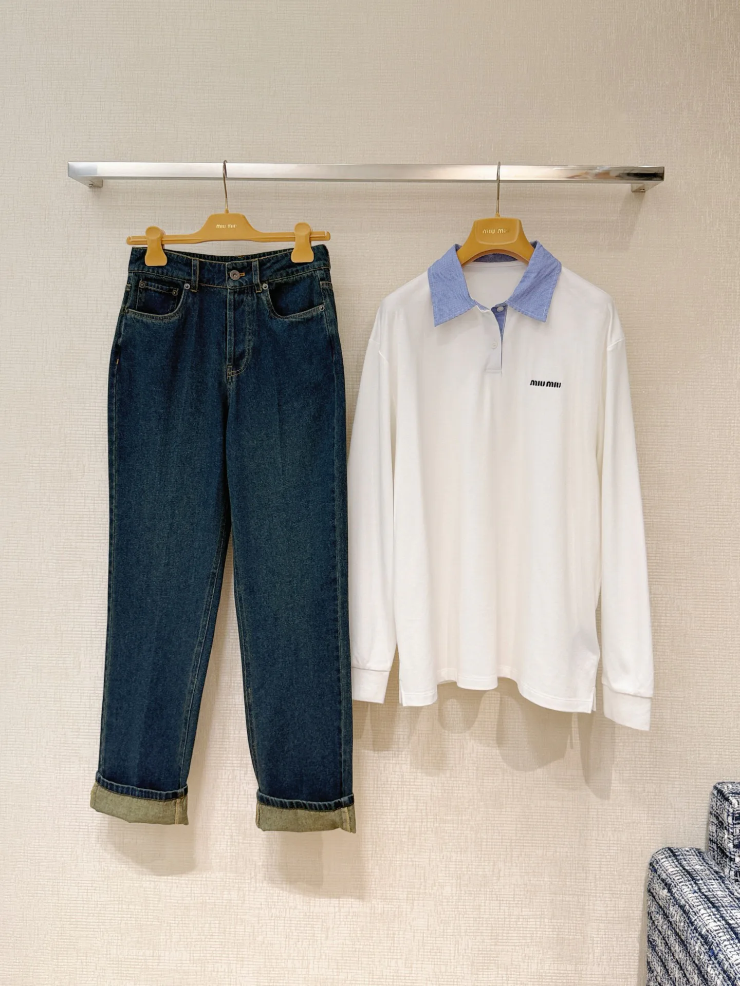 Джинсы Женские Miu Miu 11906455