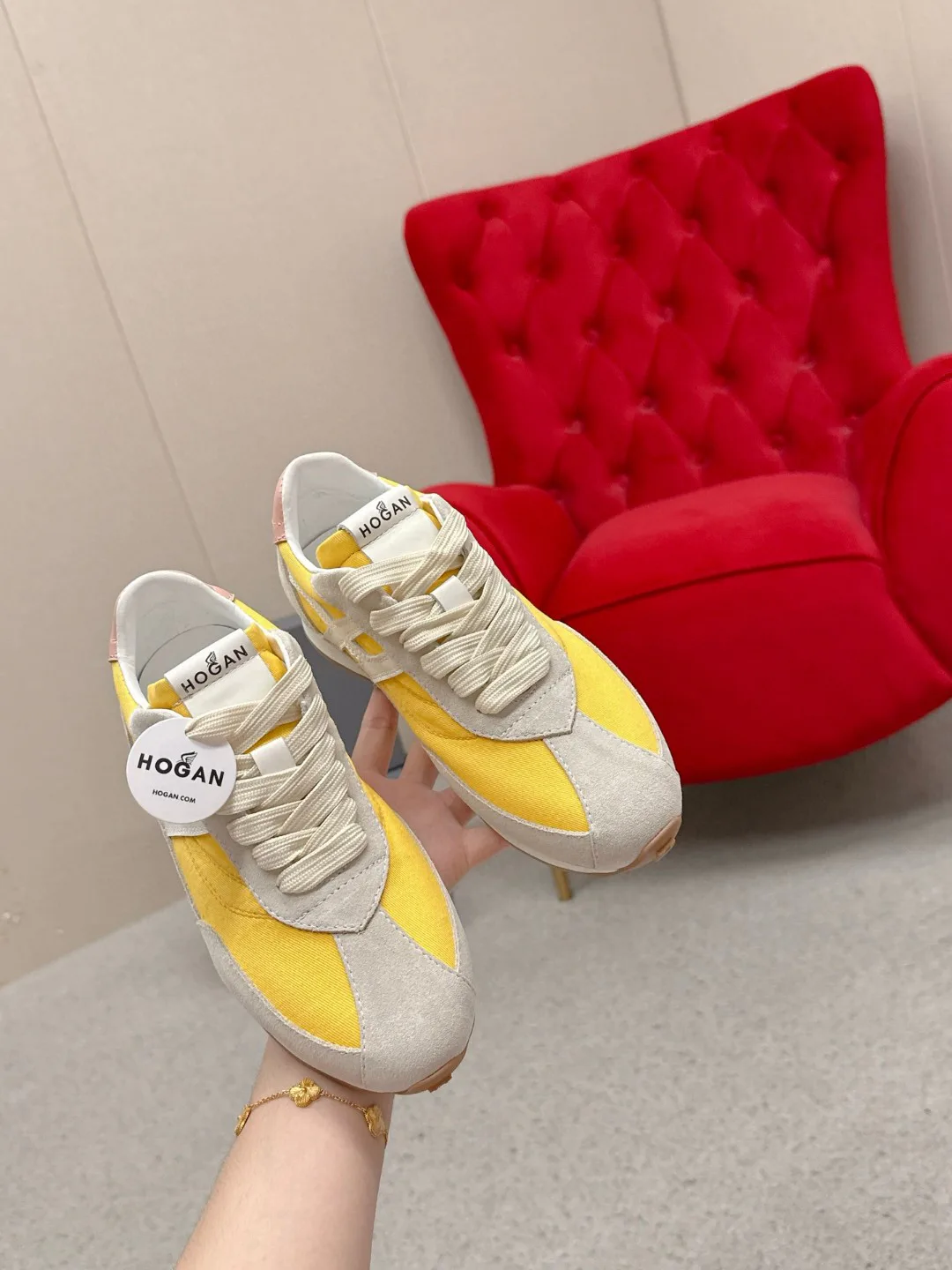 Кроссовки Женские Hogan 13077335