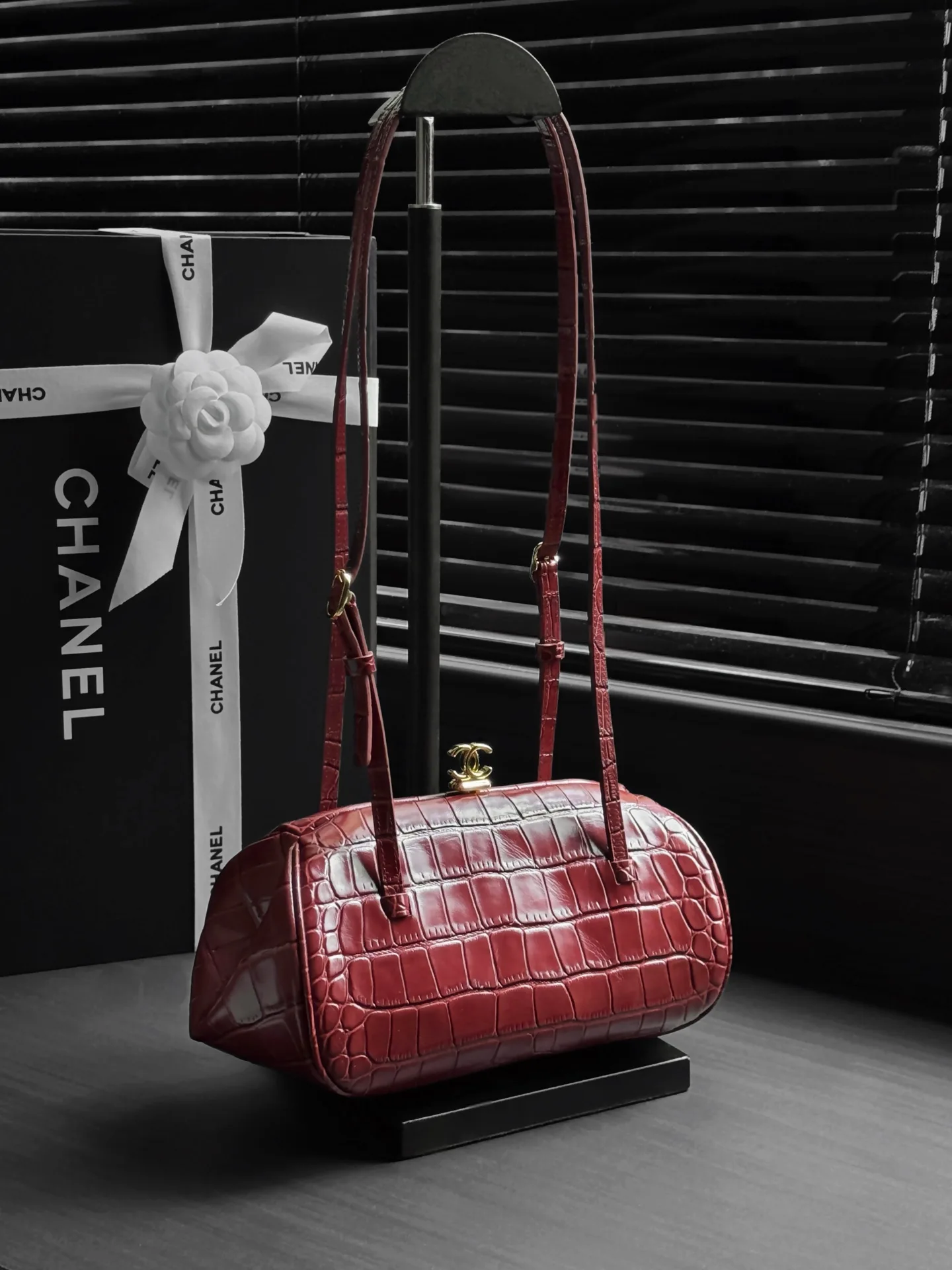 Классические Сумки Женские Chanel 18147213