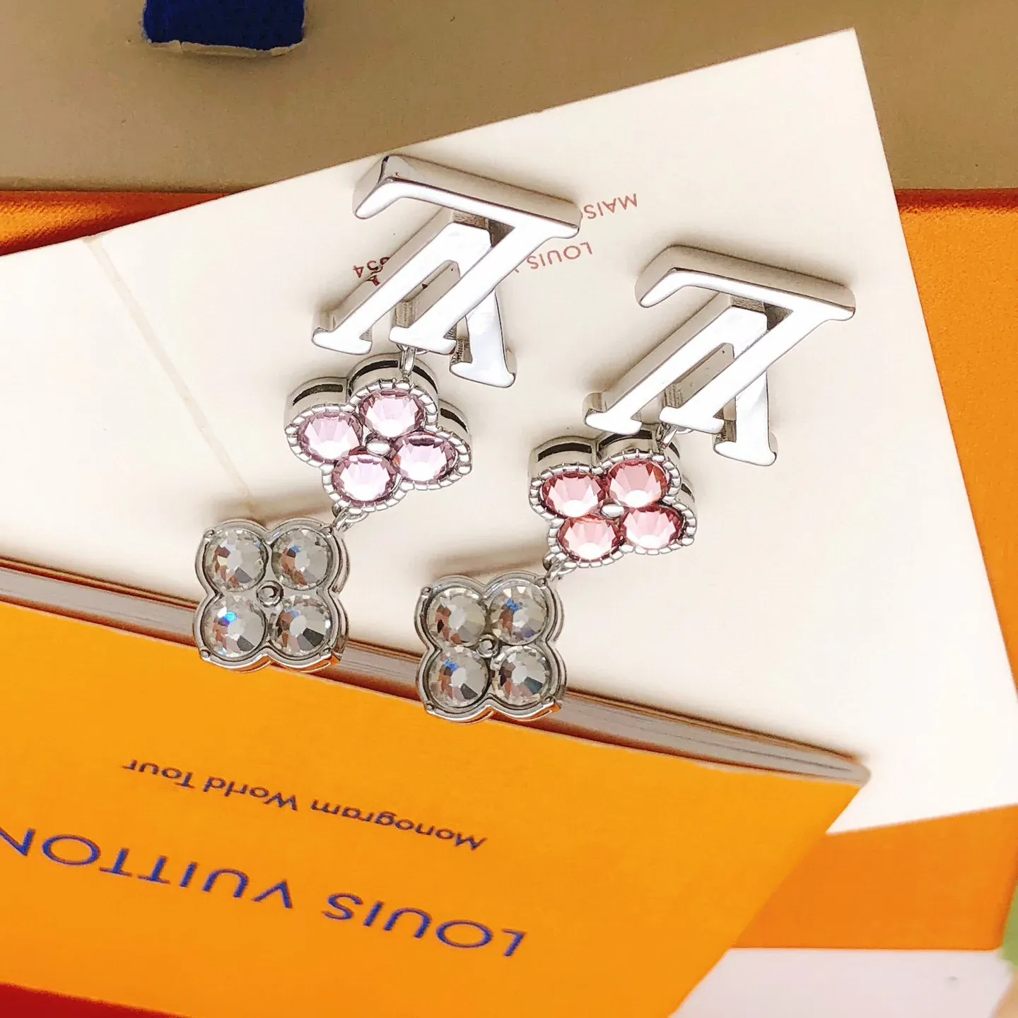 Бижутерия Louis Vuitton 474866
