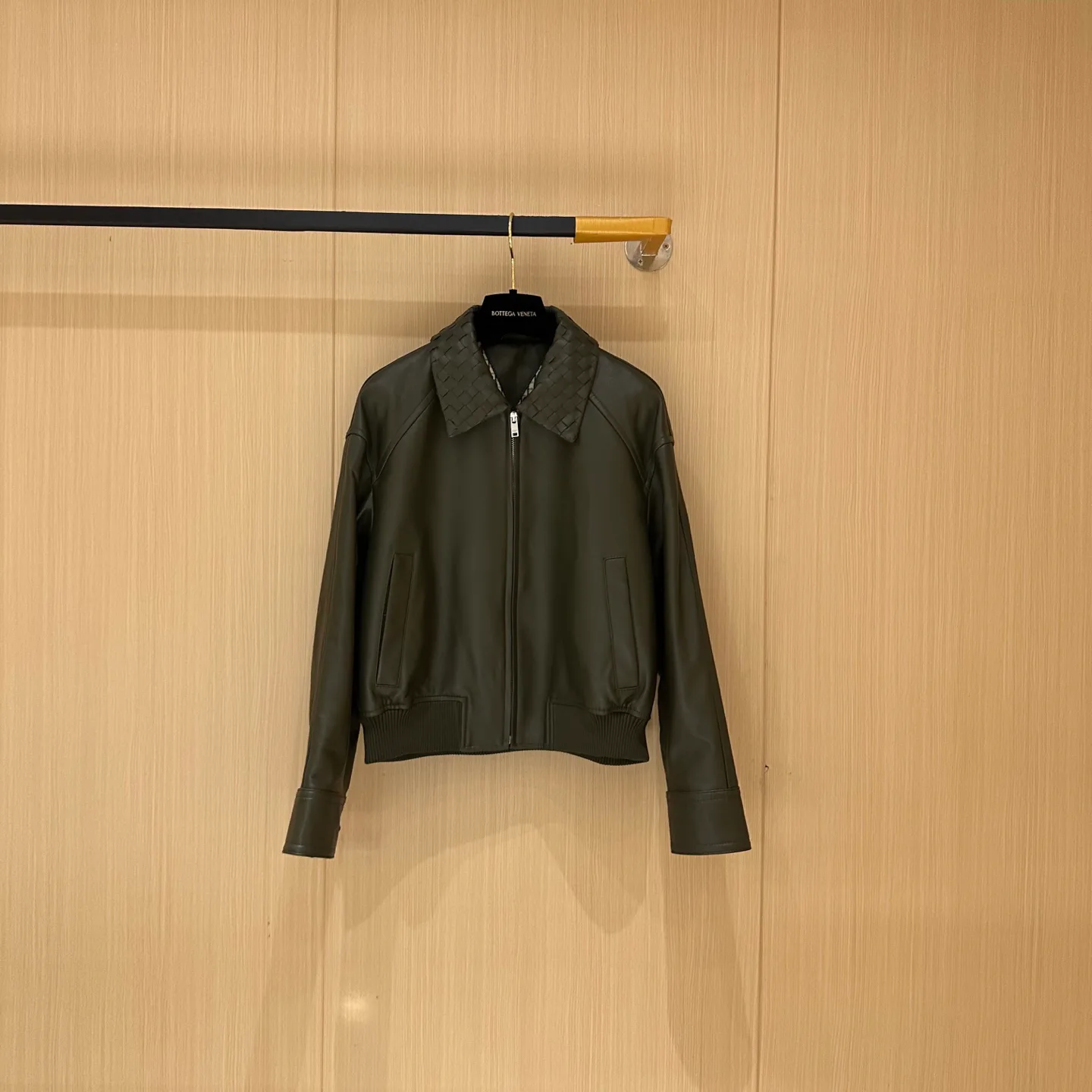 Куртки И Пуховики Женские Bottega Veneta 9224487