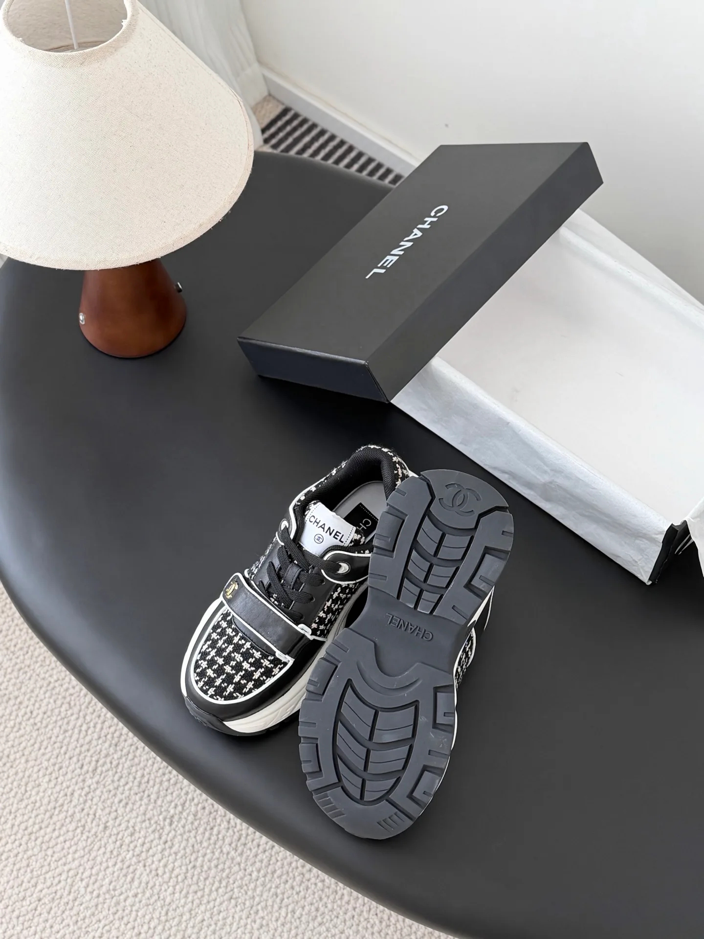 Кроссовки Женские Chanel 11541991