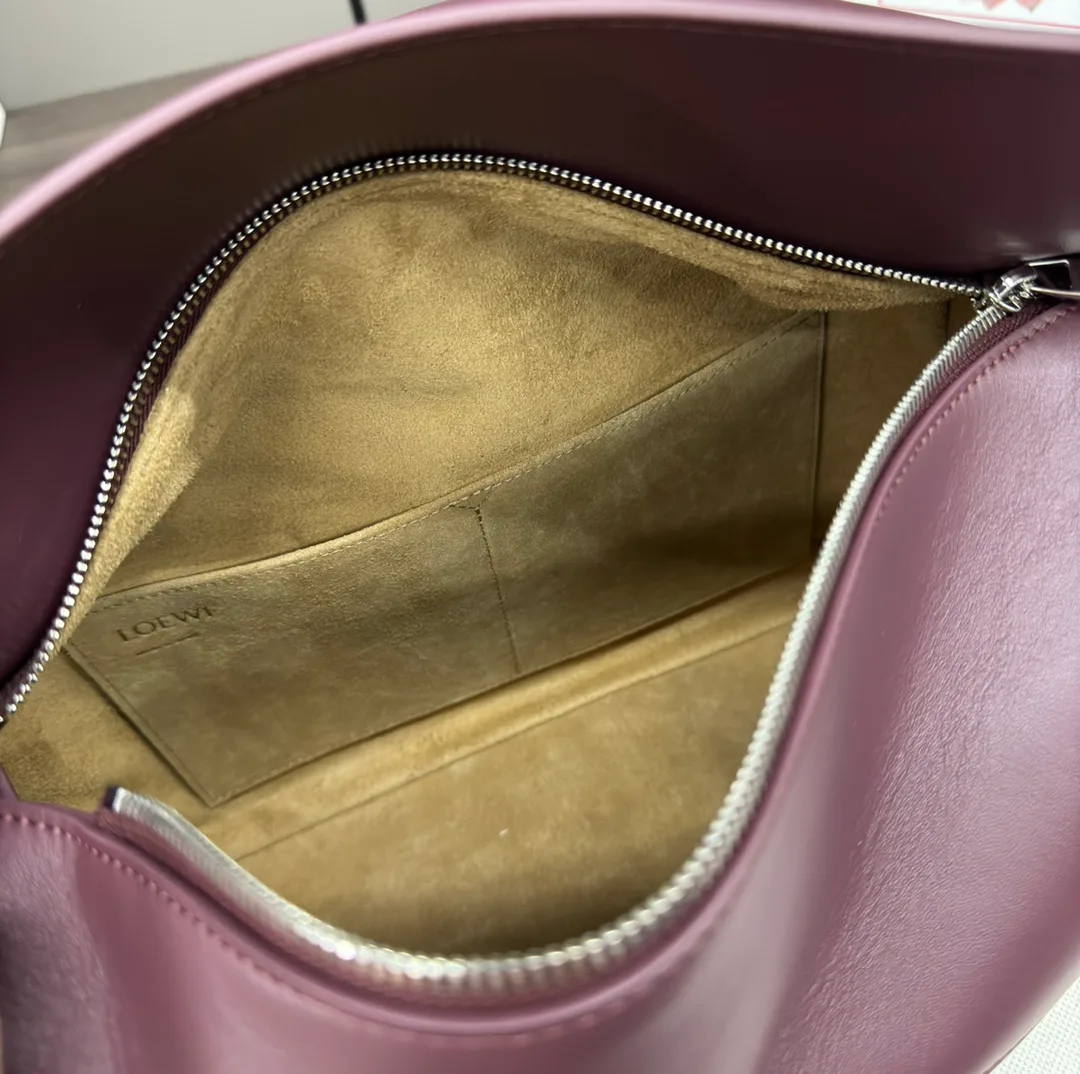 Классические Сумки Женские Loewe 18030362