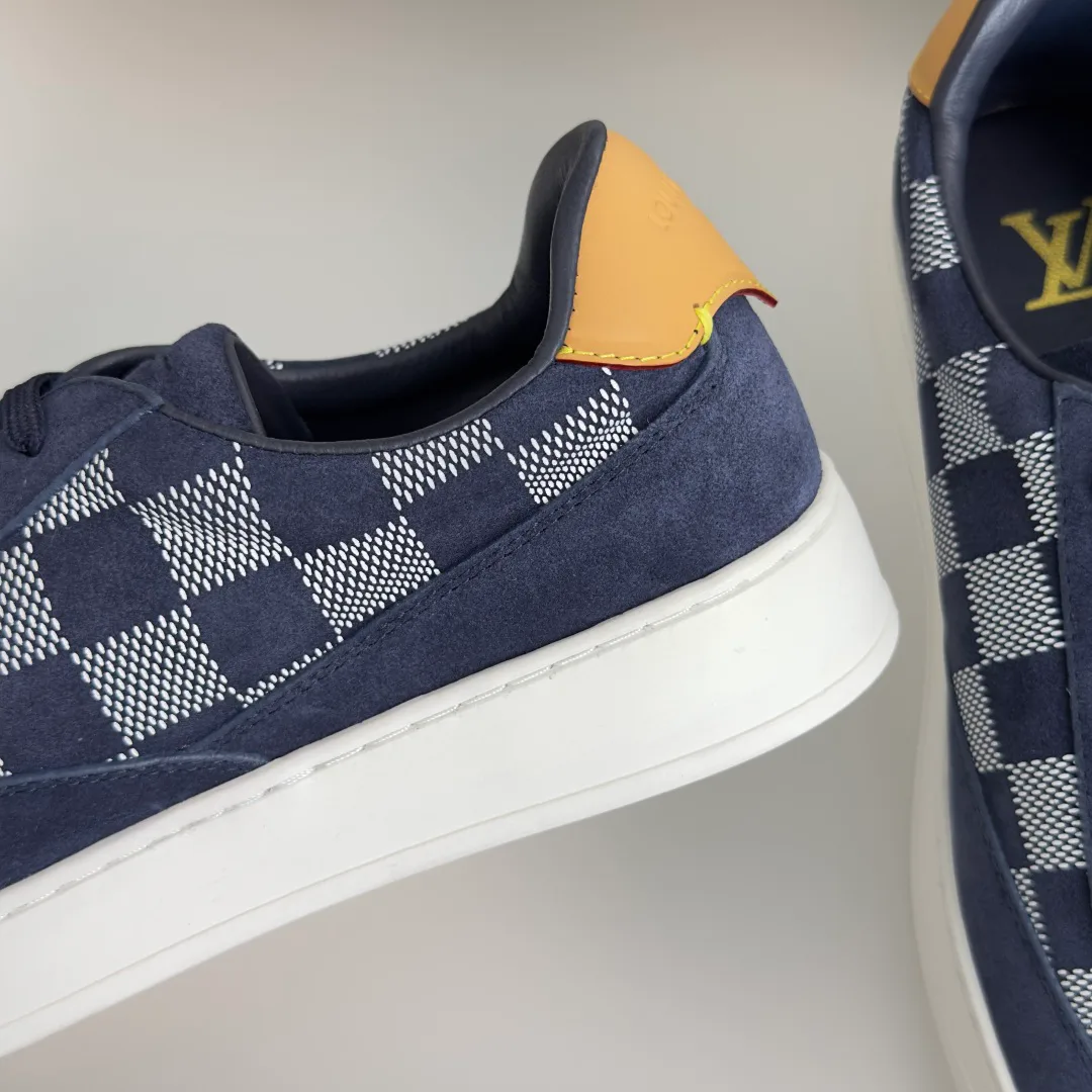 Кроссовки Женские Louis Vuitton 17910625