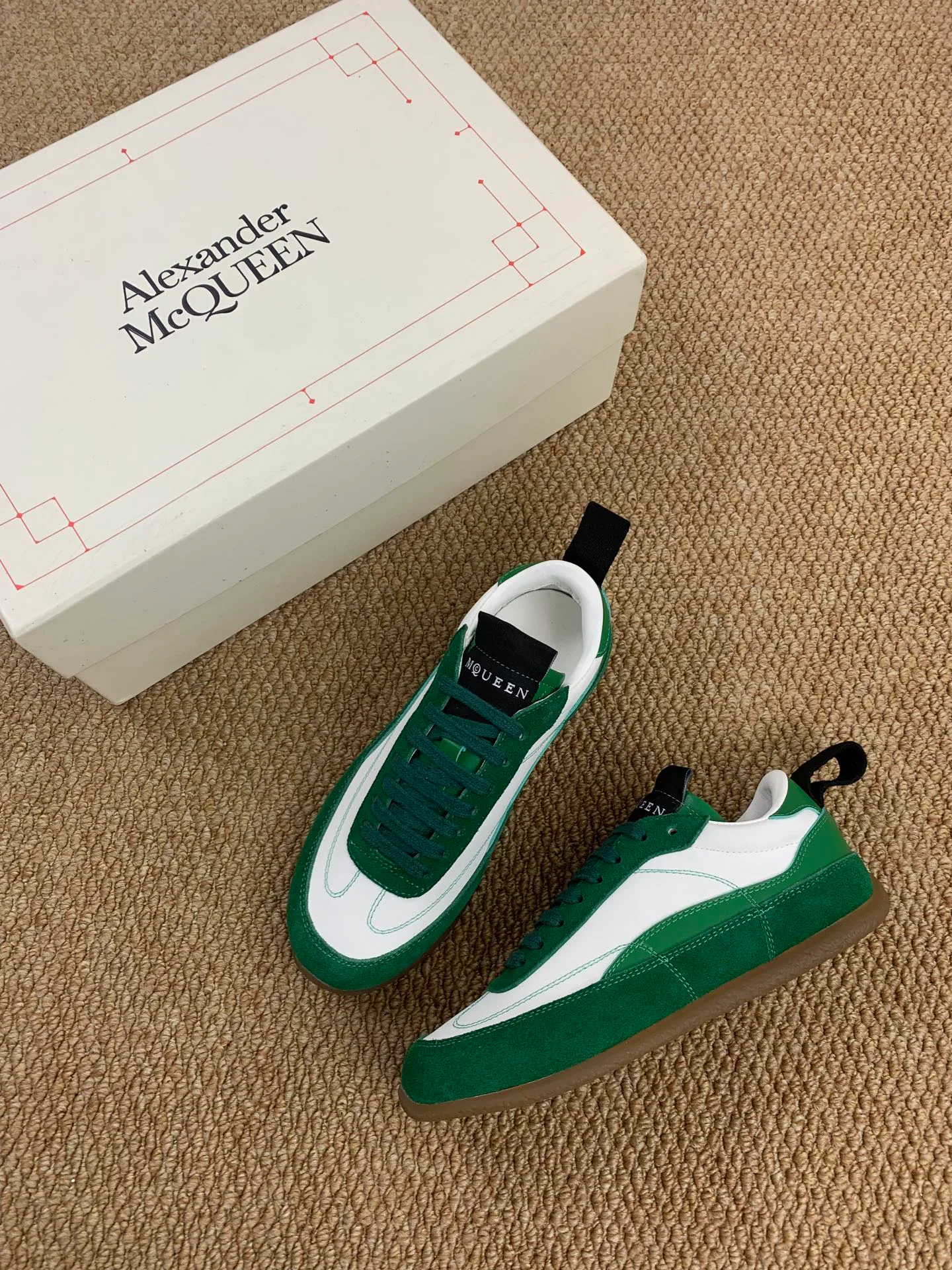 Кроссовки Женские Alexander Mcqueen 5022435