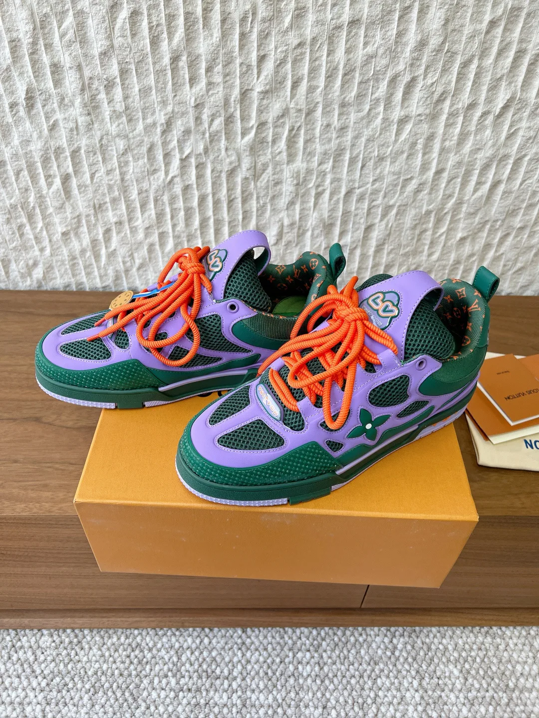 Кроссовки Женские Louis Vuitton 9462287