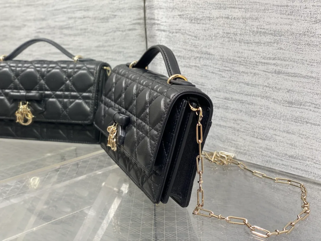 Клатчи Женские Christian Dior 11630134