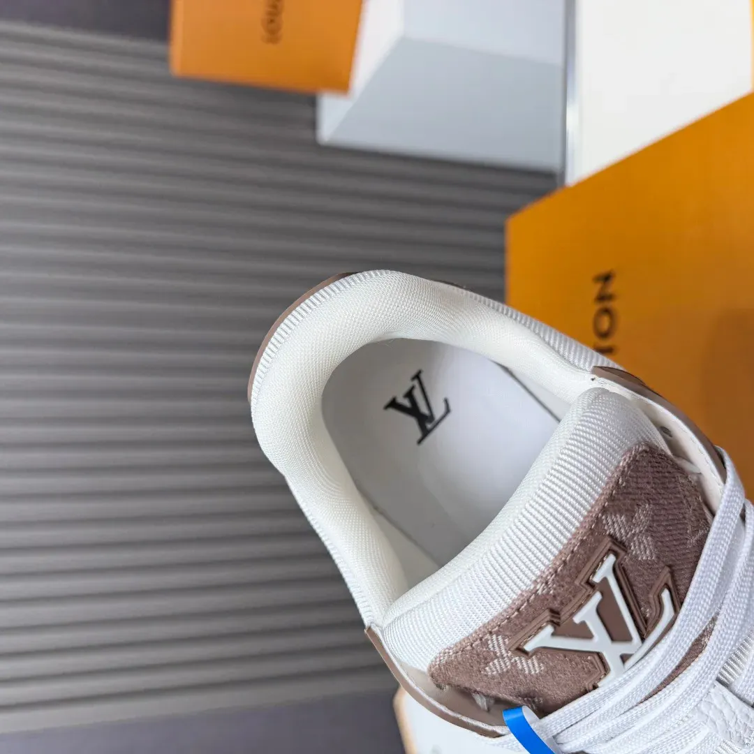 Кроссовки Женские Louis Vuitton 1053845