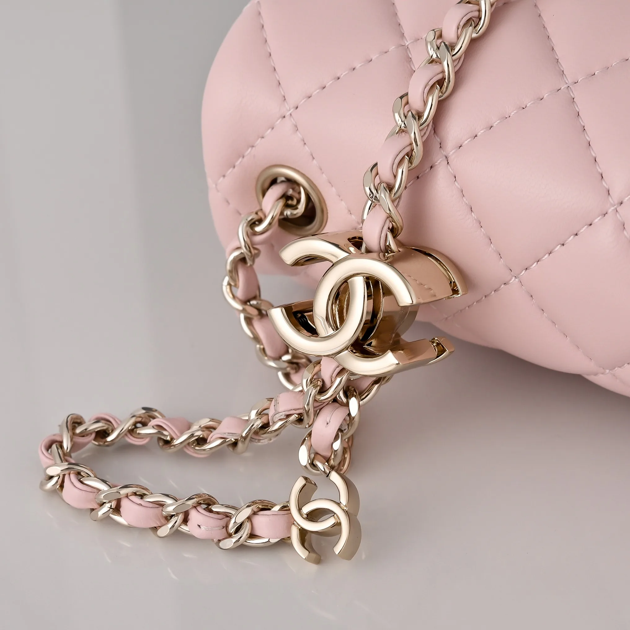 Классические Сумки Женские Chanel 18207683