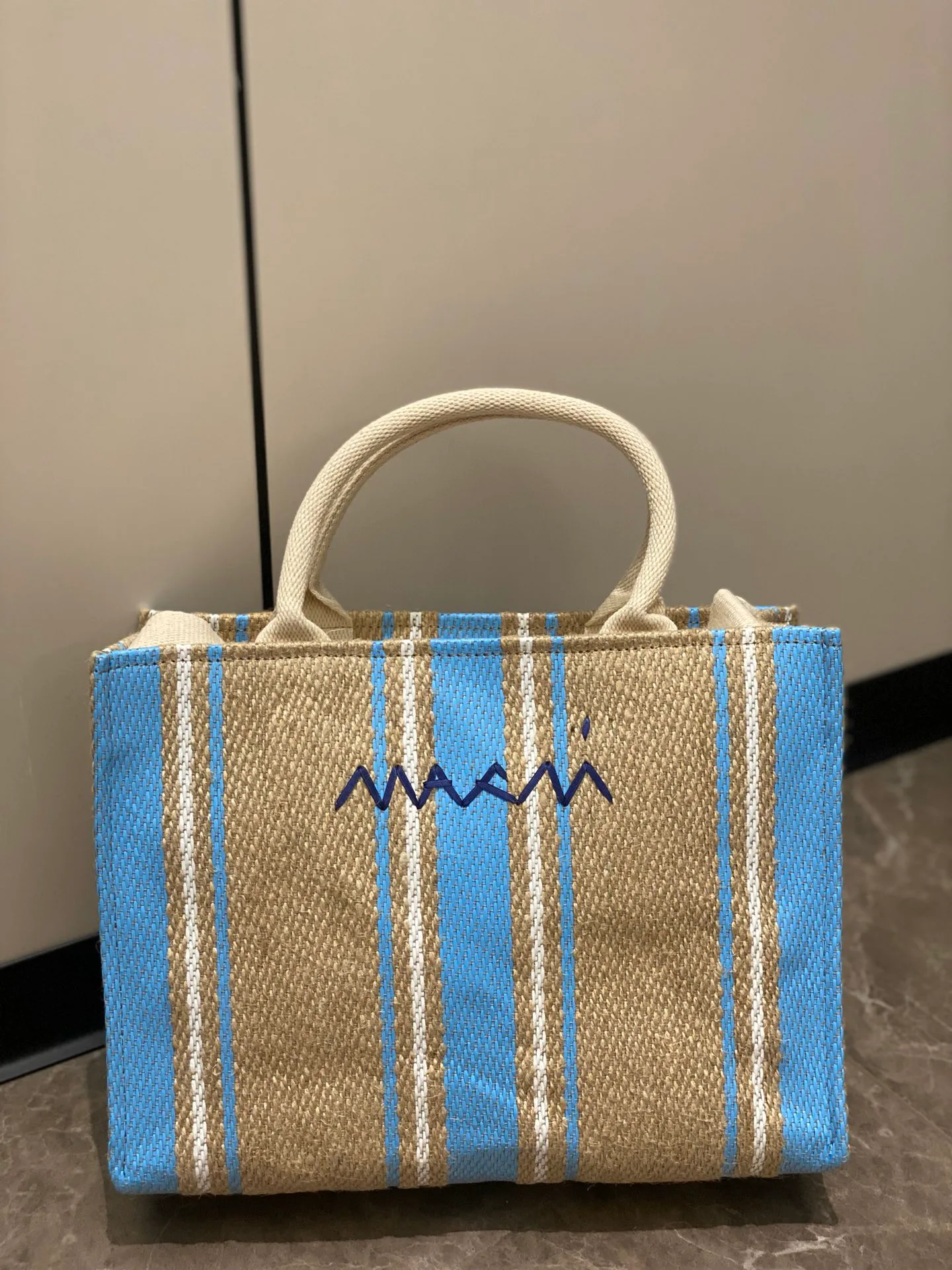 Классические Сумки Женские Marni 11111704