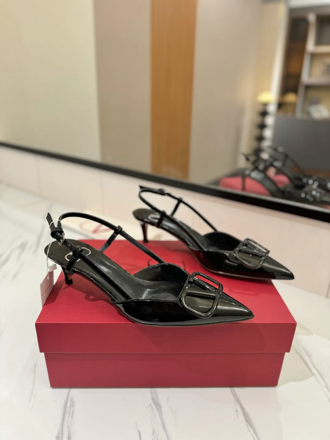 Босоножки Женские Valentino 11516233