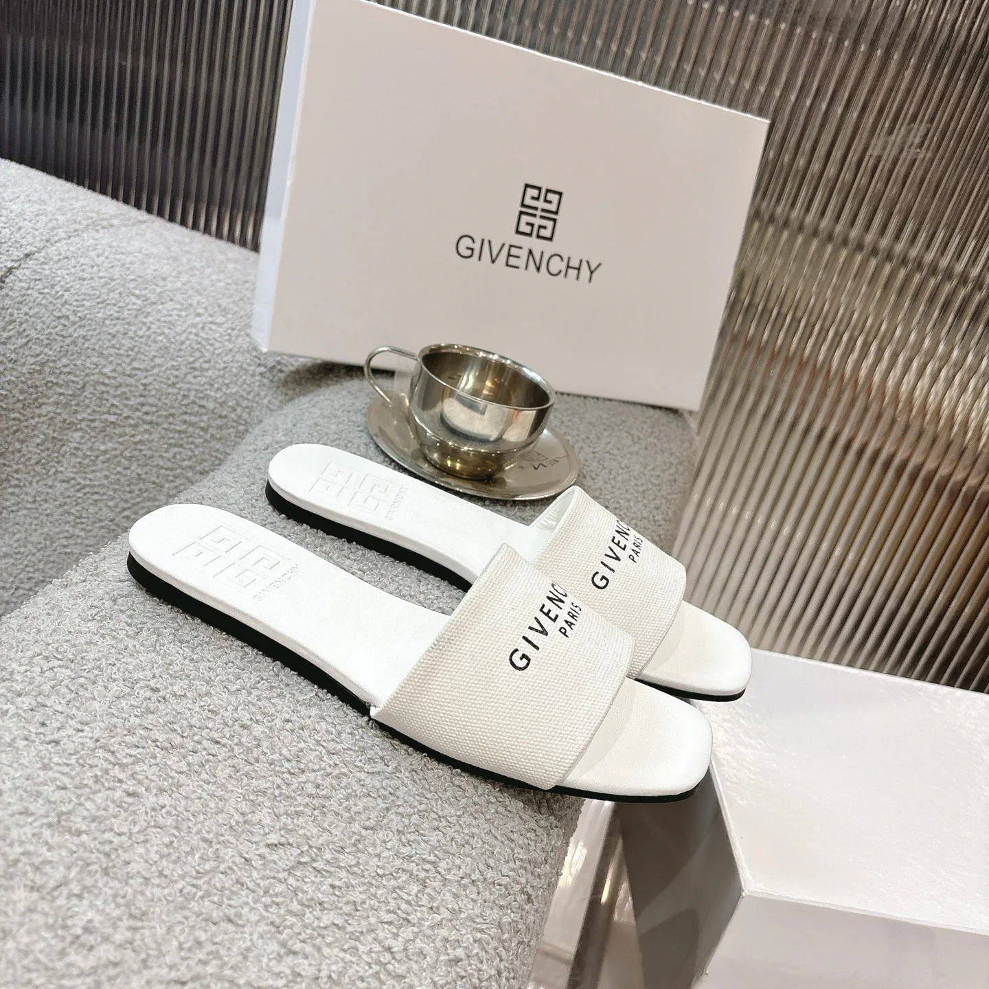 Туфли Женские Givenchy 13418357