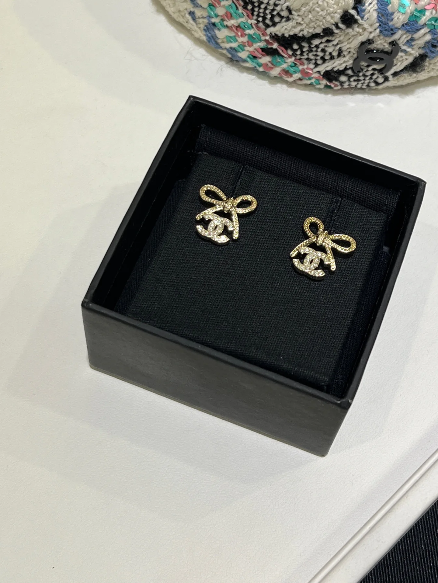 Бижутерия Chanel 260496