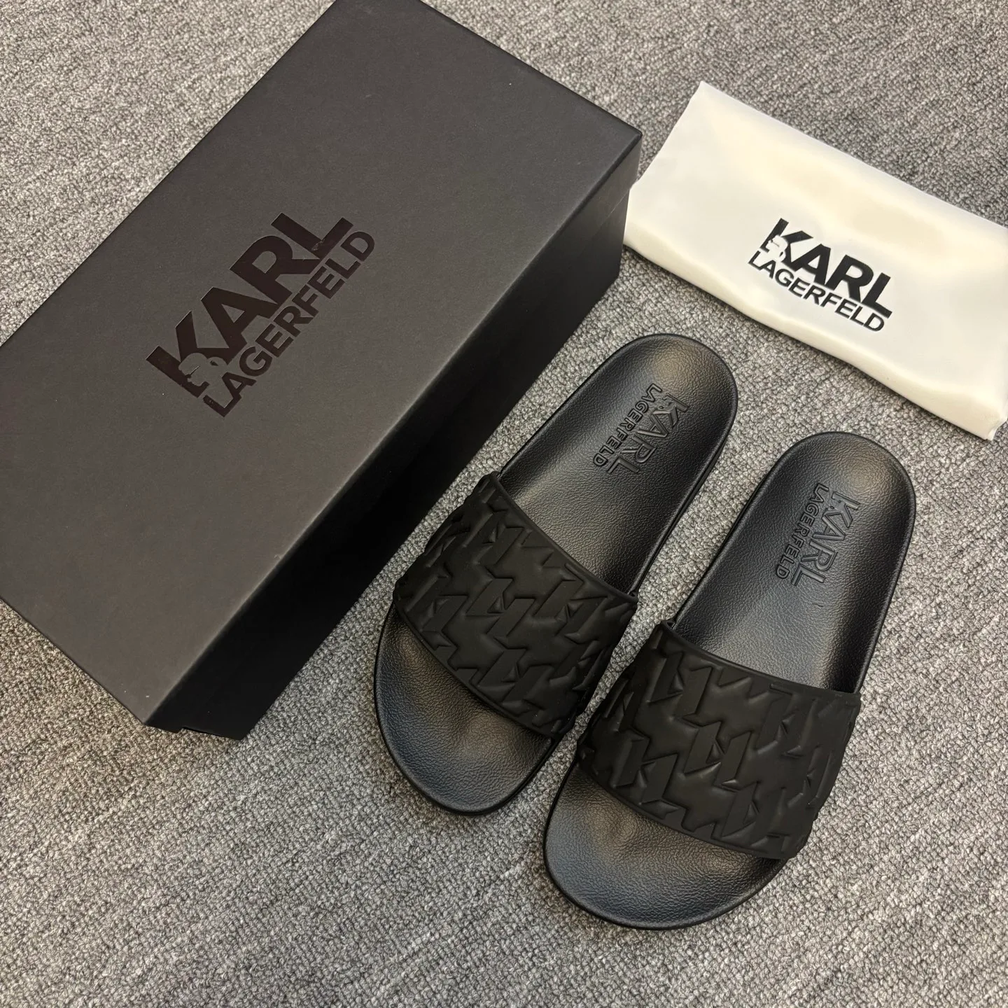 Шлепанцы Женские Karl Lagerfeld 11001542