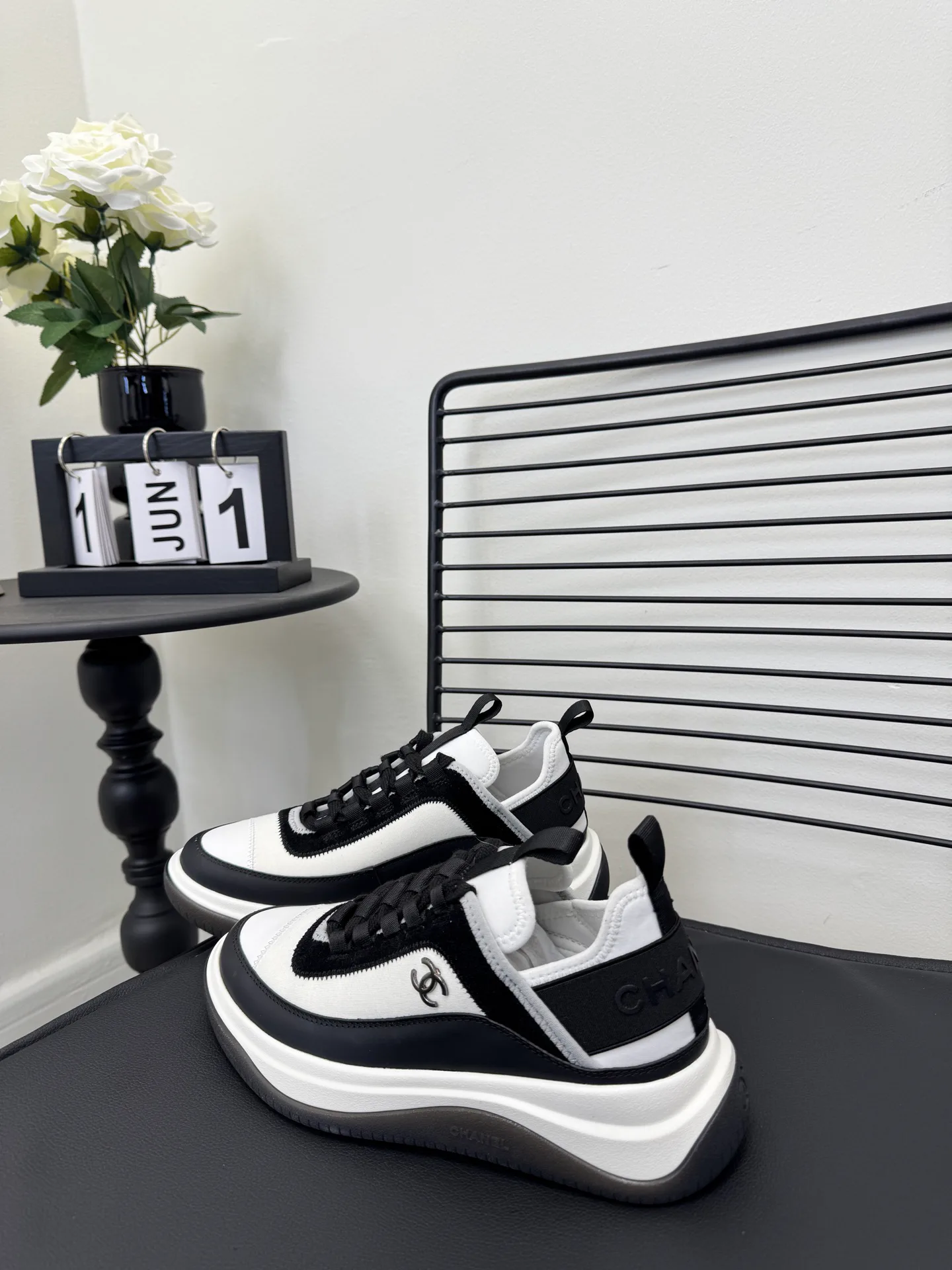 Кроссовки Женские Chanel 11494645