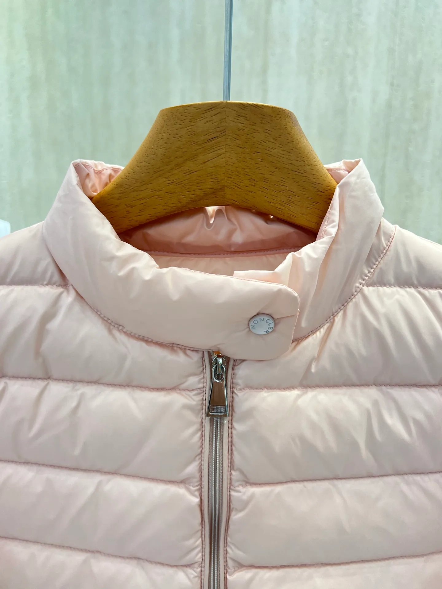 Куртки И Пуховики Женские Moncler 18212689
