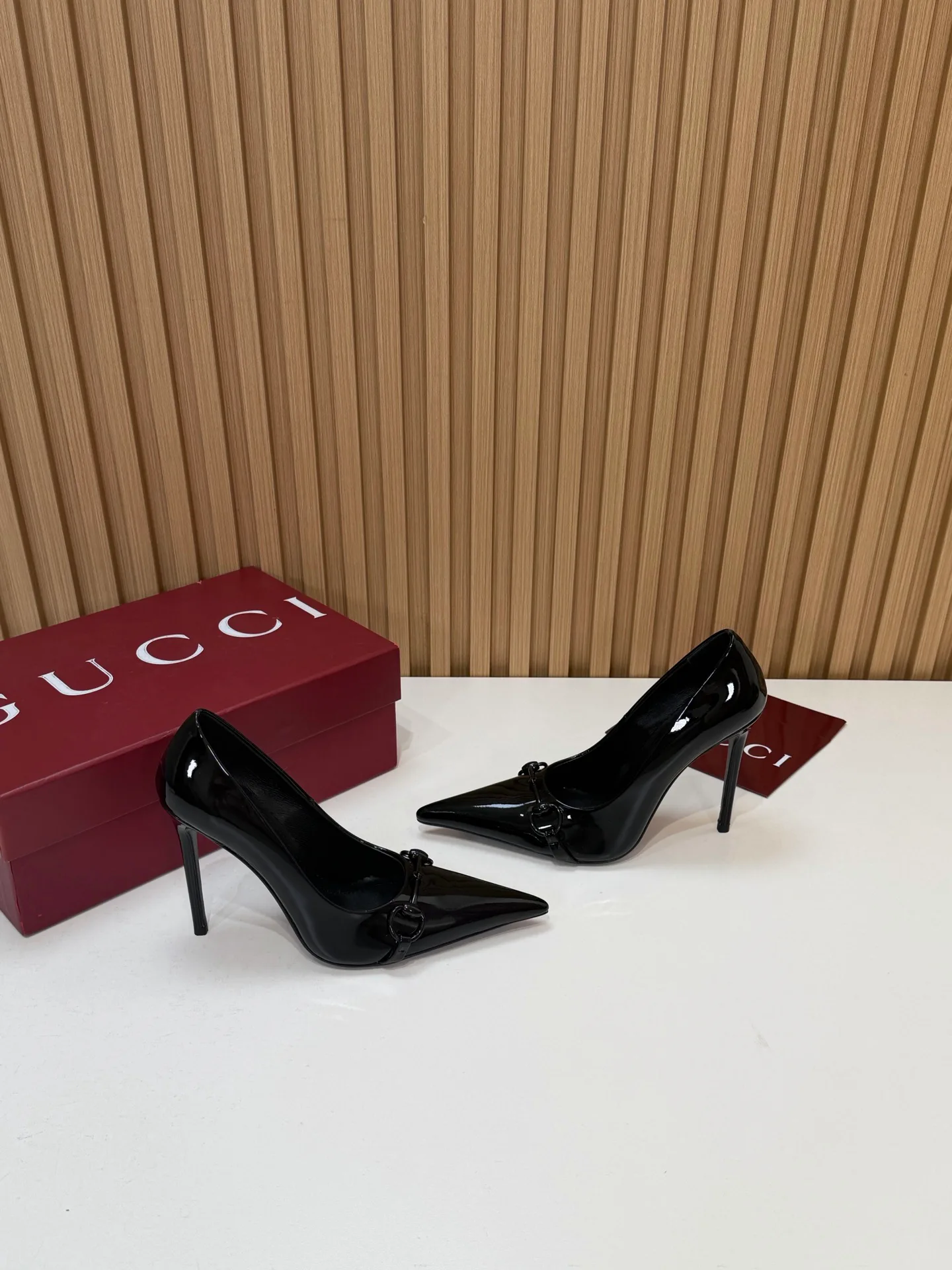 Туфли Женские Gucci 18792522