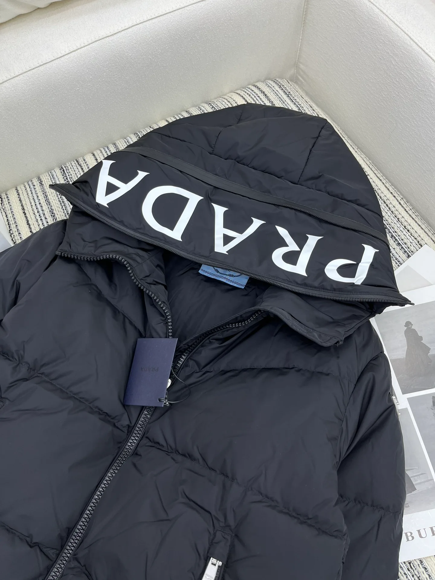 Куртки И Пуховики Женские Prada 863431