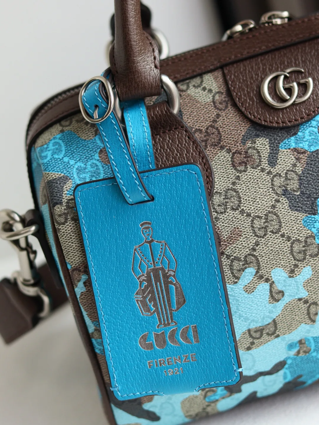 Дорожные Сумки Женские Gucci 1104059