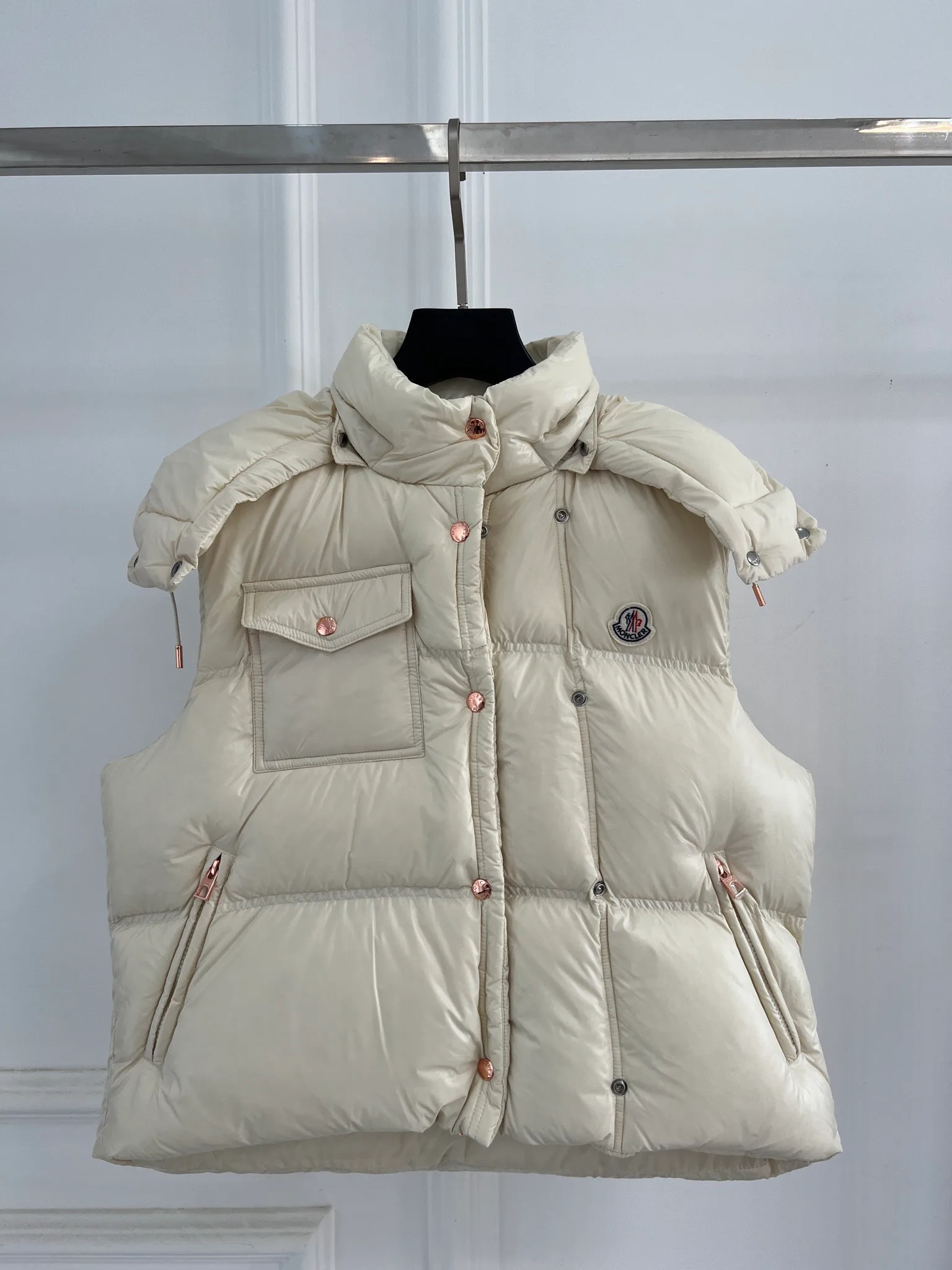 Жилеты Женские Moncler 18416173