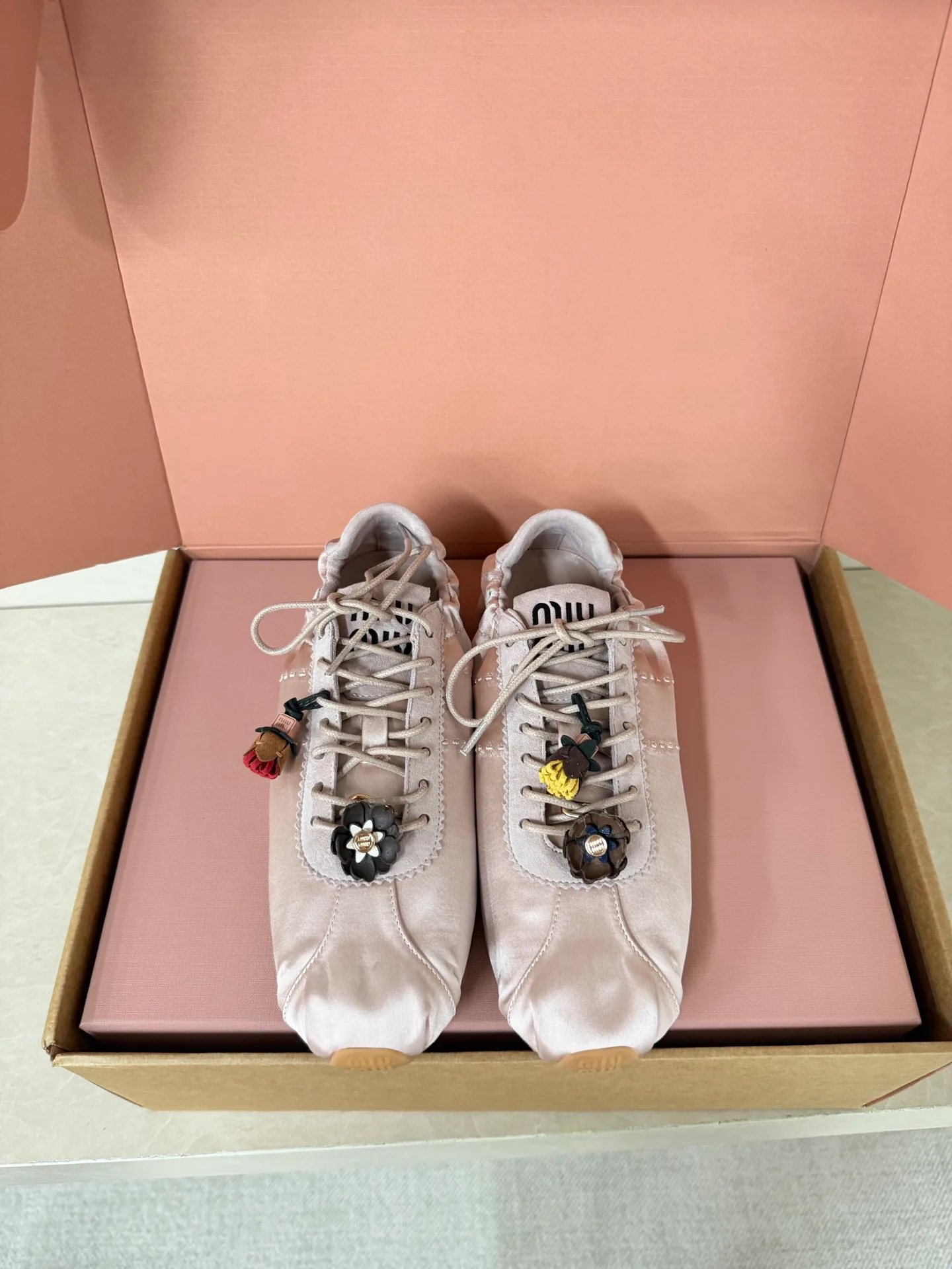 Кроссовки Женские Miu Miu 1052863