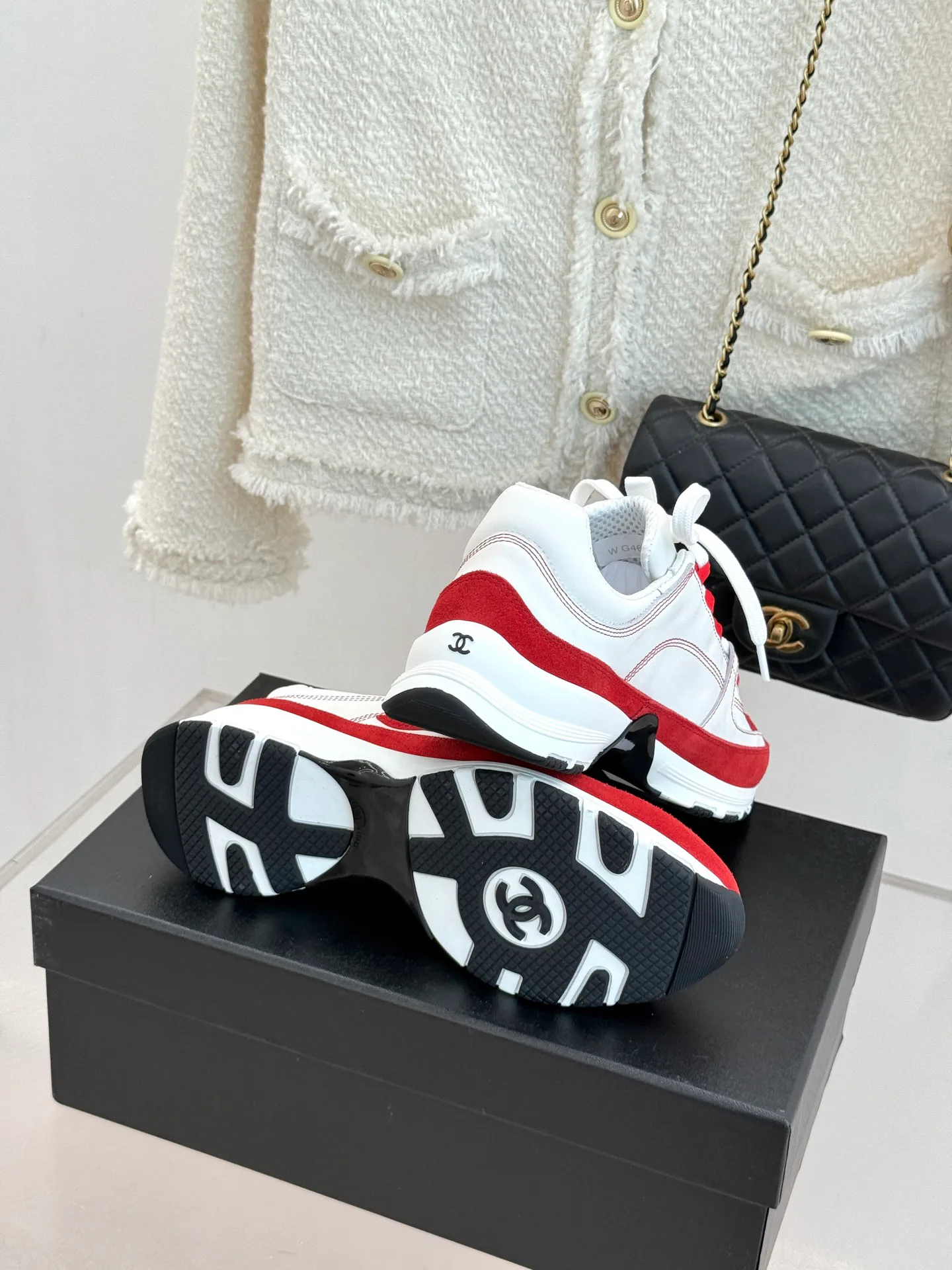 Кроссовки Женские Chanel 11394679