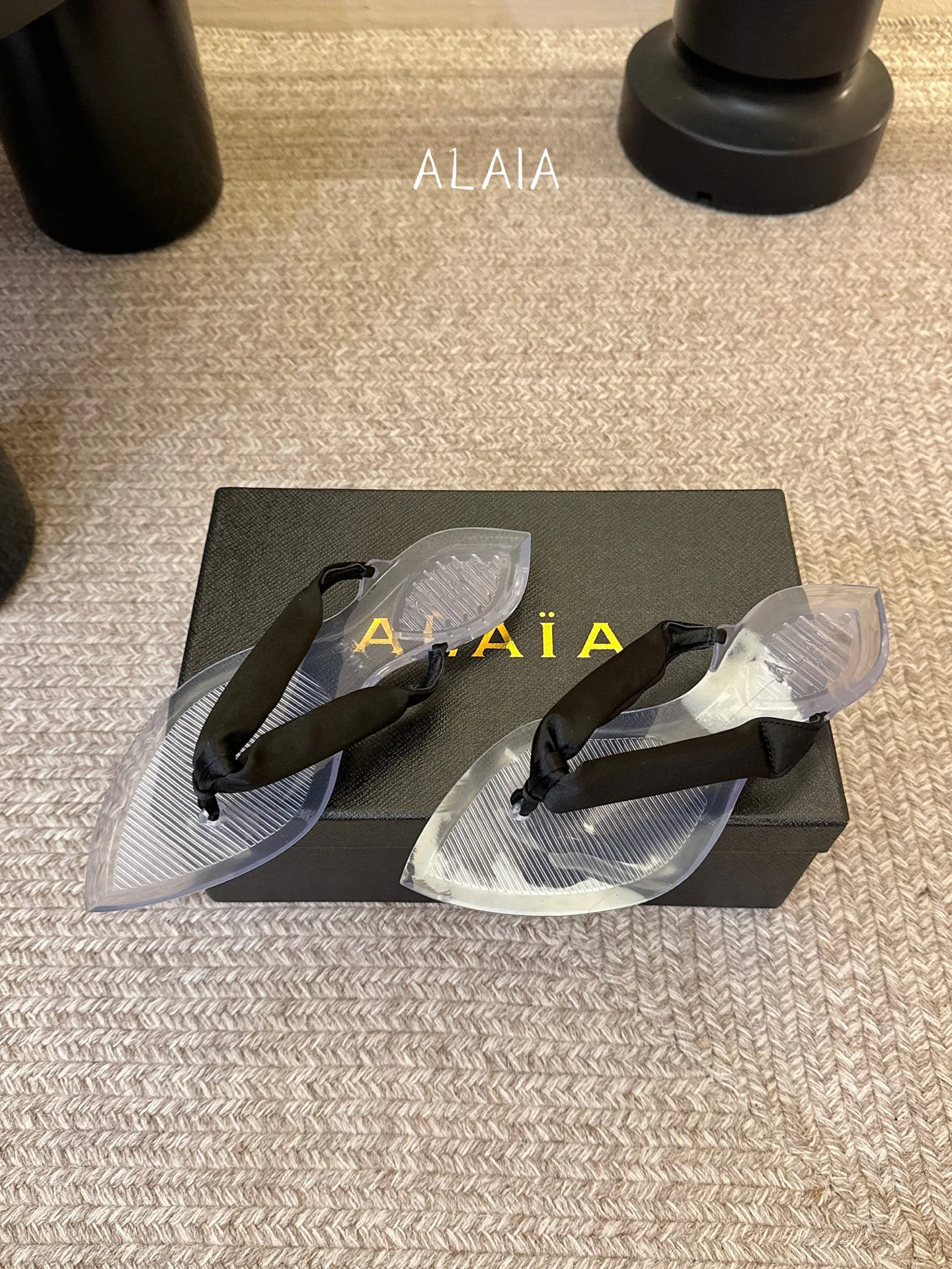 Шлепанцы Женские Alaia 13321052