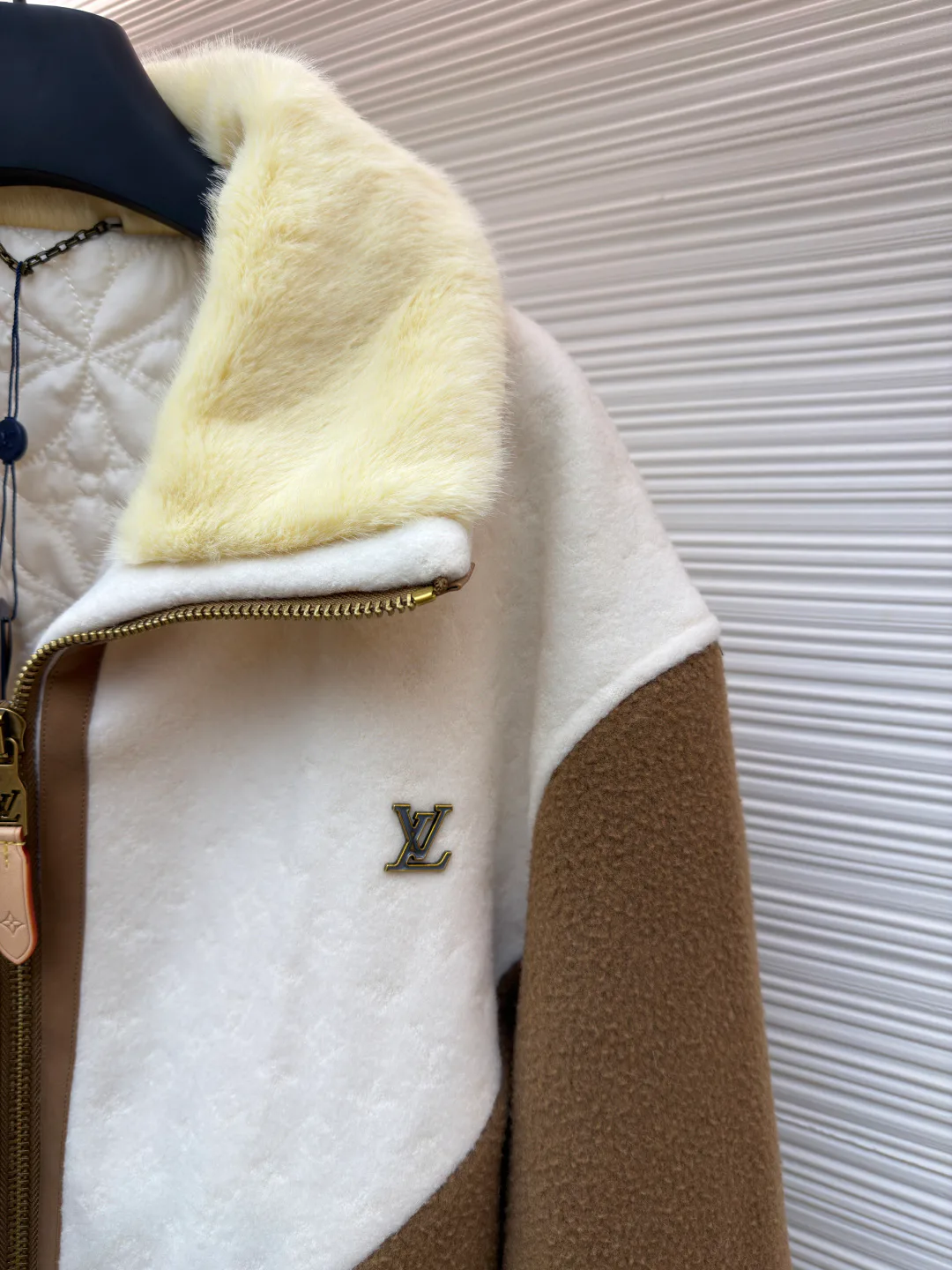 Куртки И Пуховики Мужские Louis Vuitton 7080105