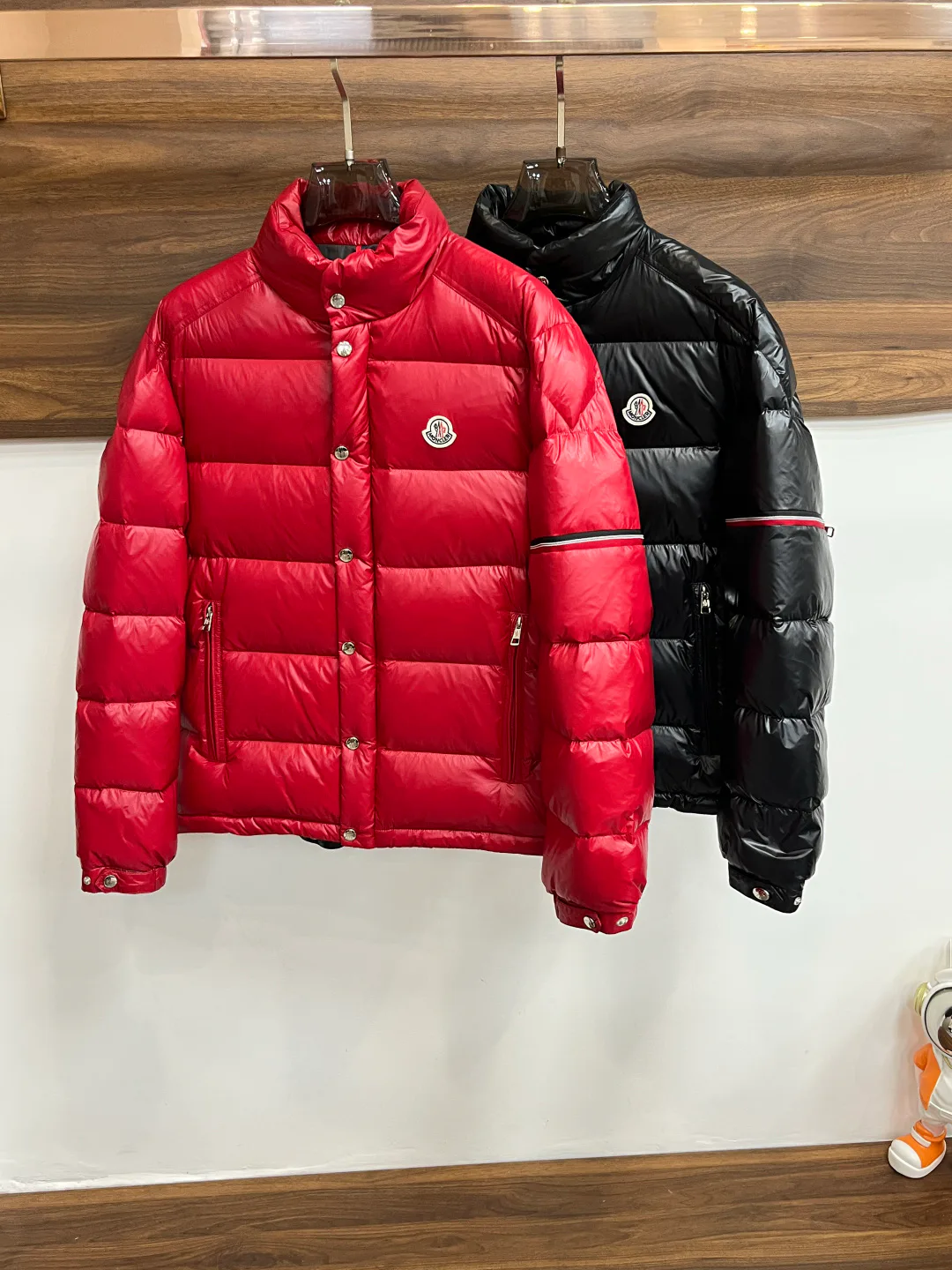 Куртки И Пуховики Мужские Moncler 560406