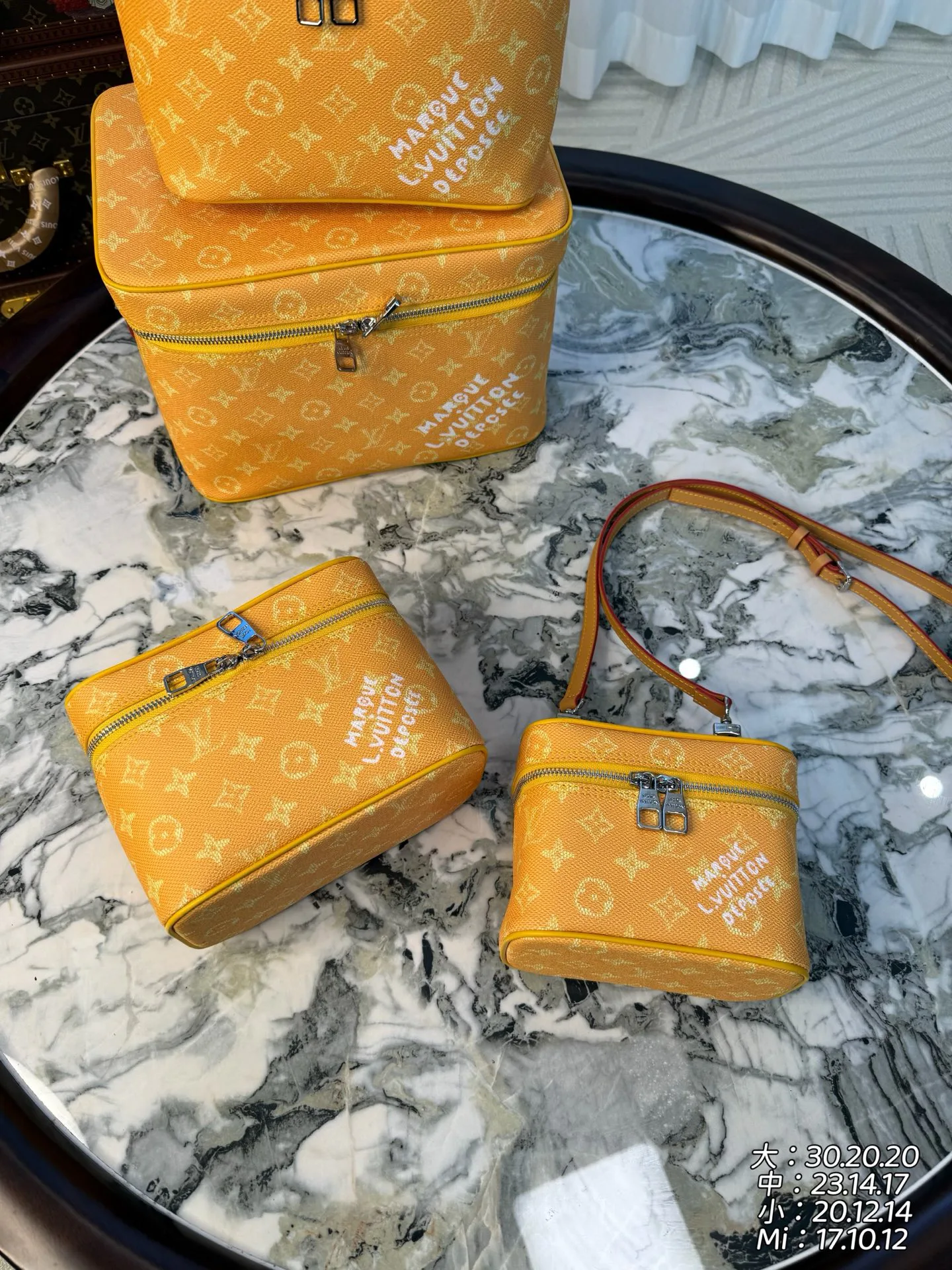 Дорожные Сумки Женские Louis Vuitton 1853491