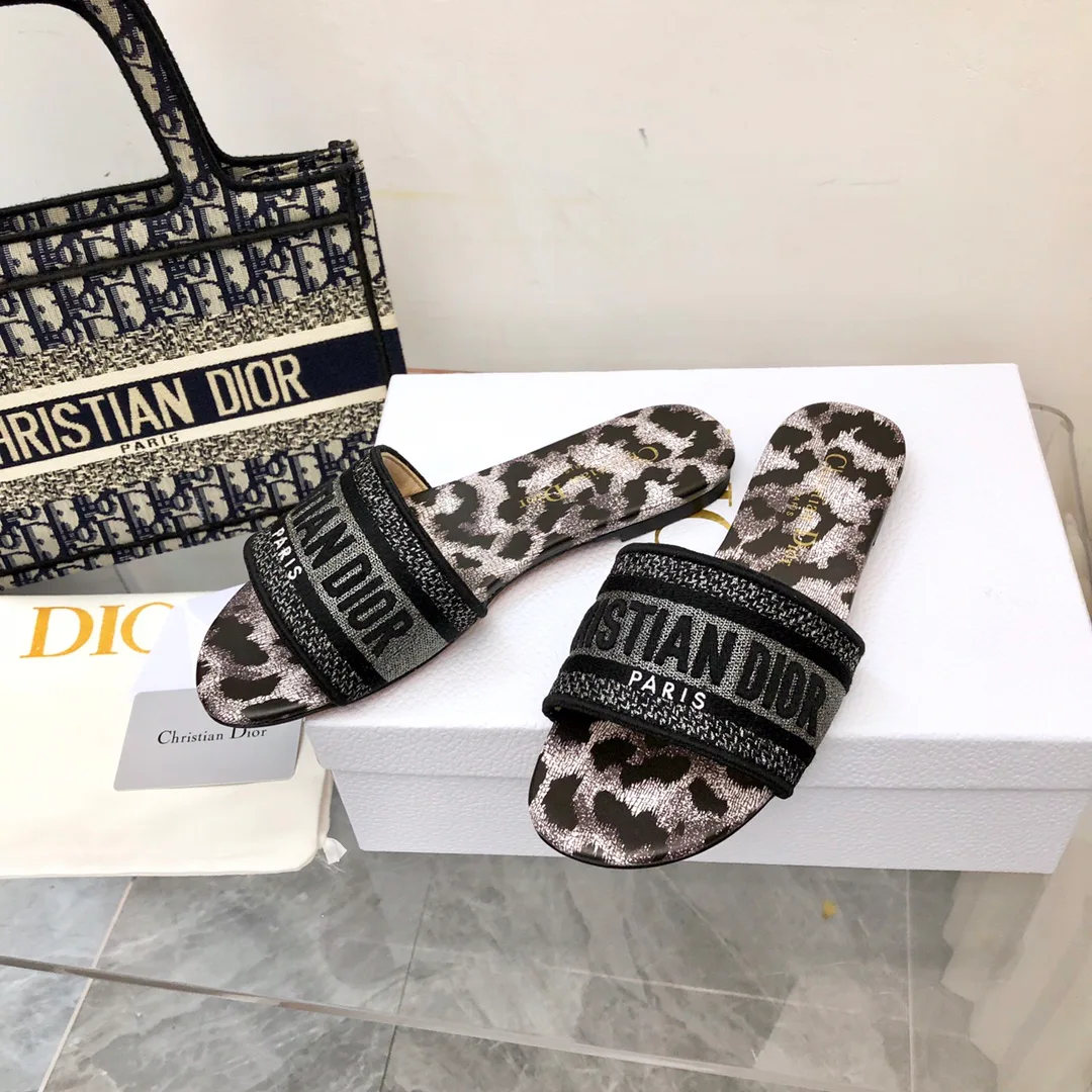 Шлепанцы Женские Christian Dior 16899748
