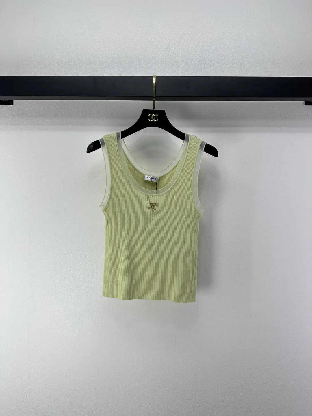 Жилеты Женские Chanel 11455098