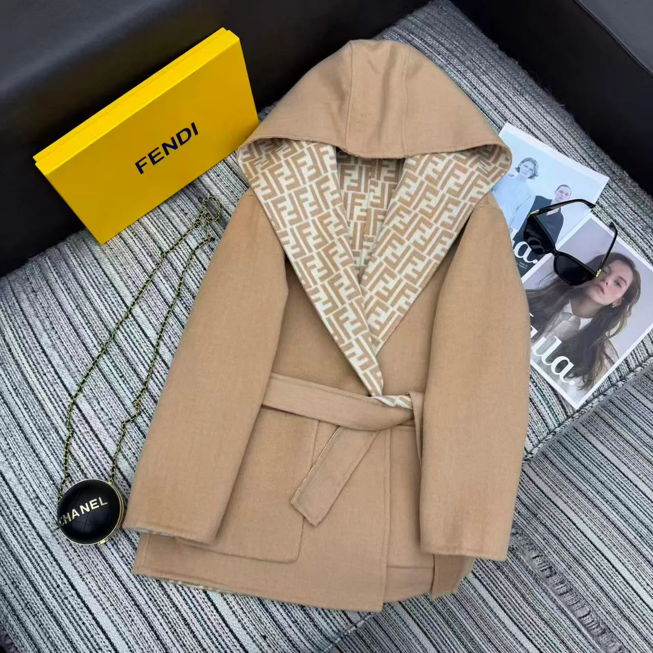Пальто Женские Fendi 4551788