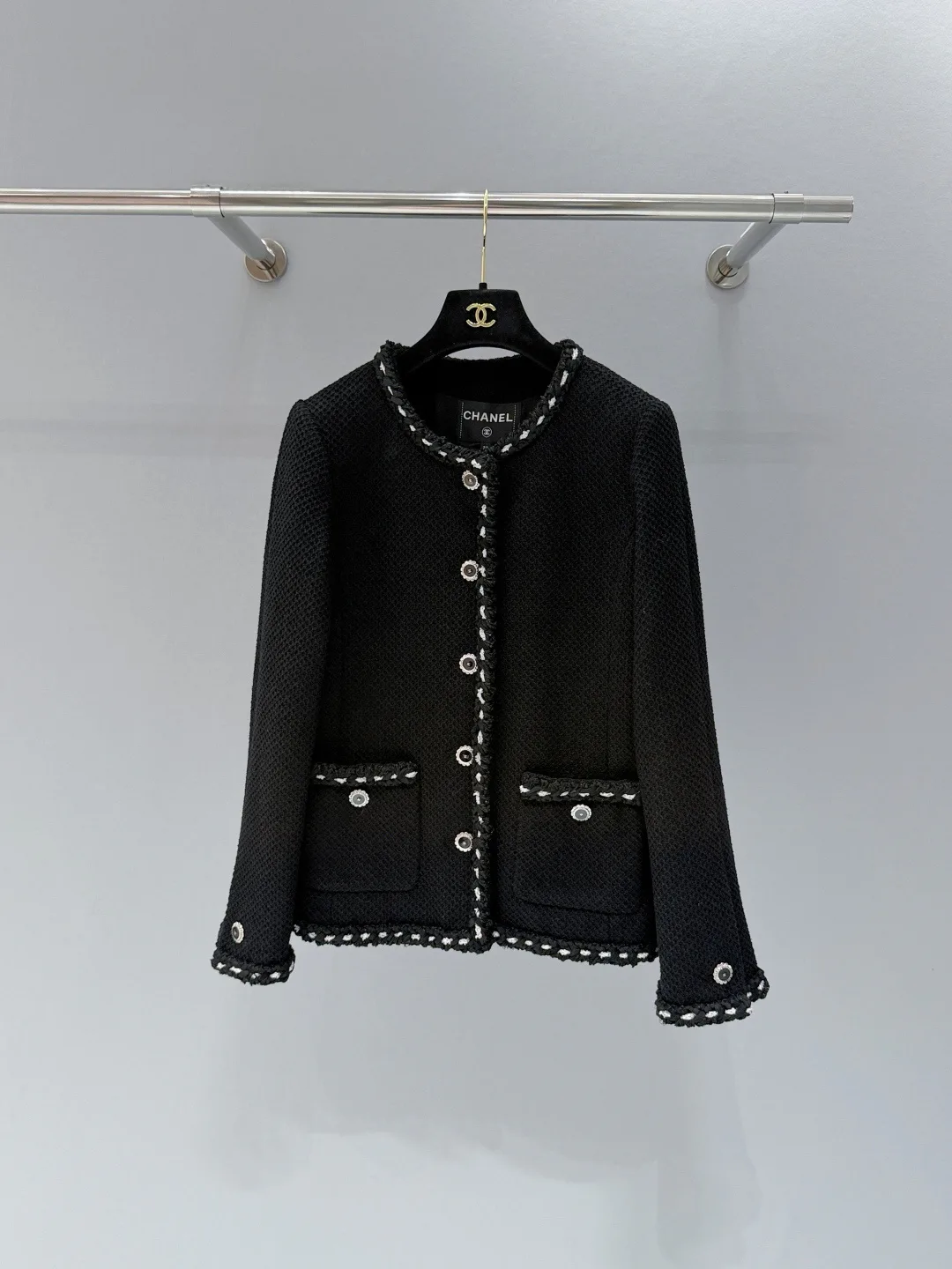 Куртки И Пуховики Женские Chanel 2249300