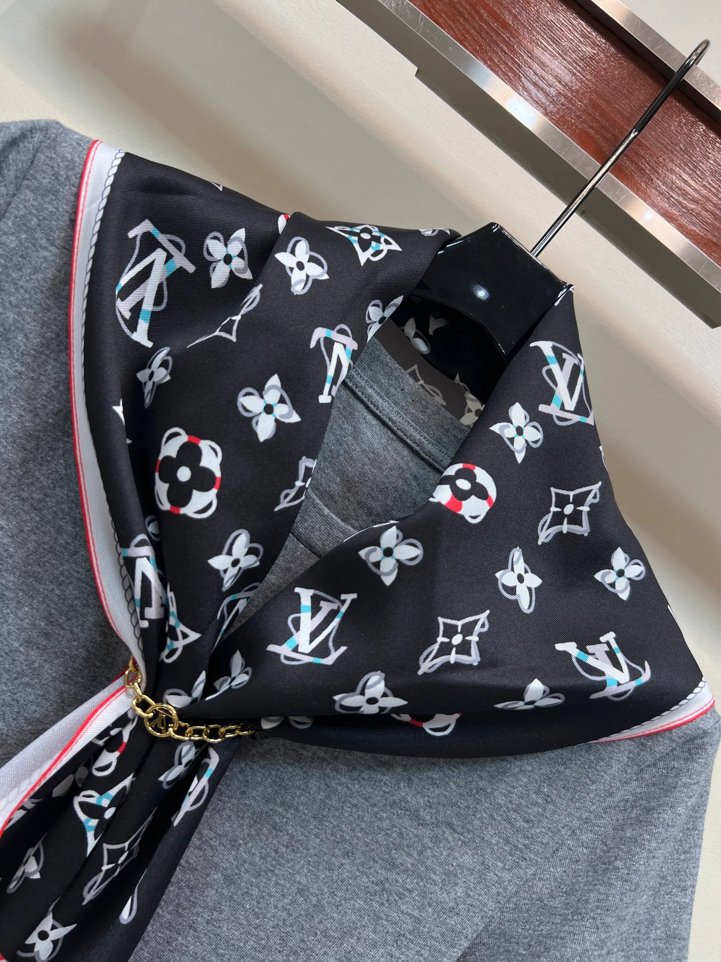 Футболки Женские Louis Vuitton 13237645