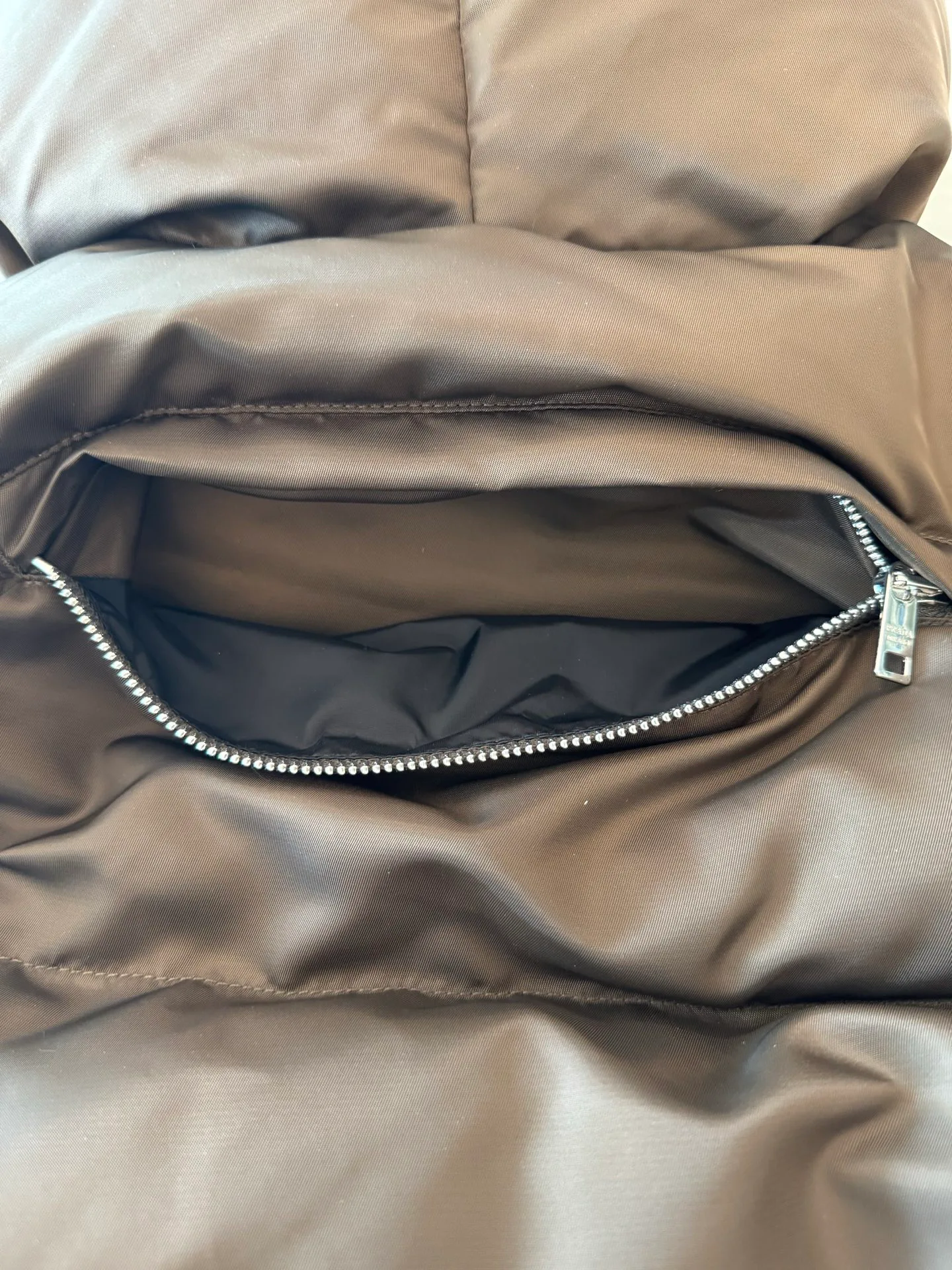 Куртки И Пуховики Женские Prada 19729083