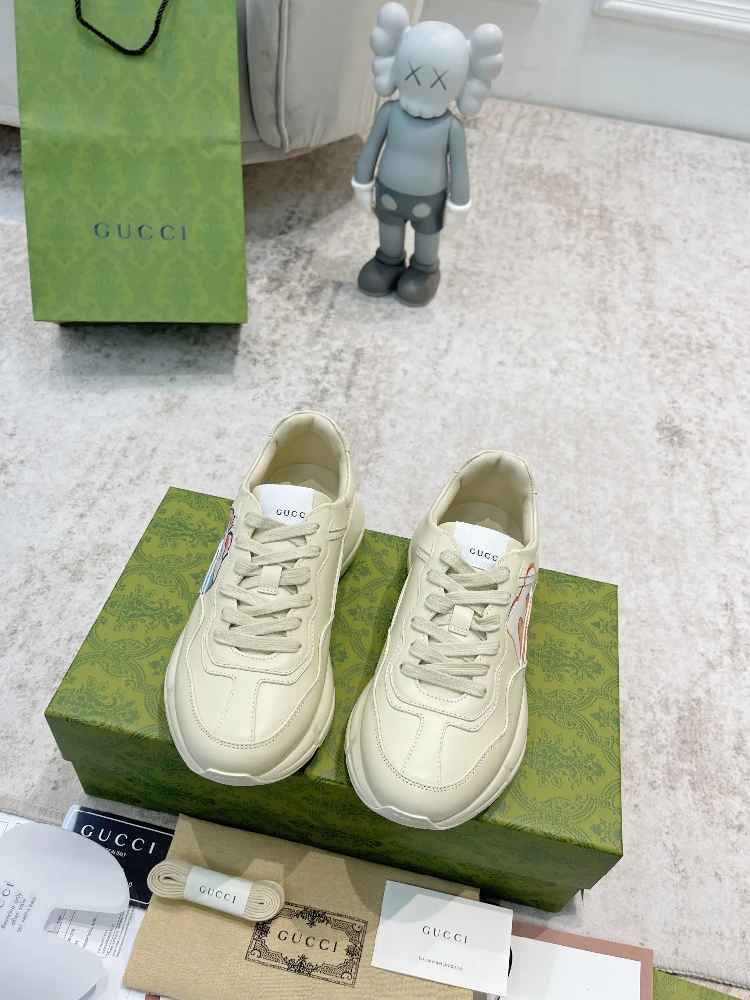 Кроссовки Женские Gucci 375870