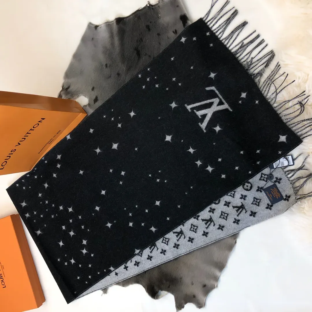 Шарфы Louis Vuitton 1437086