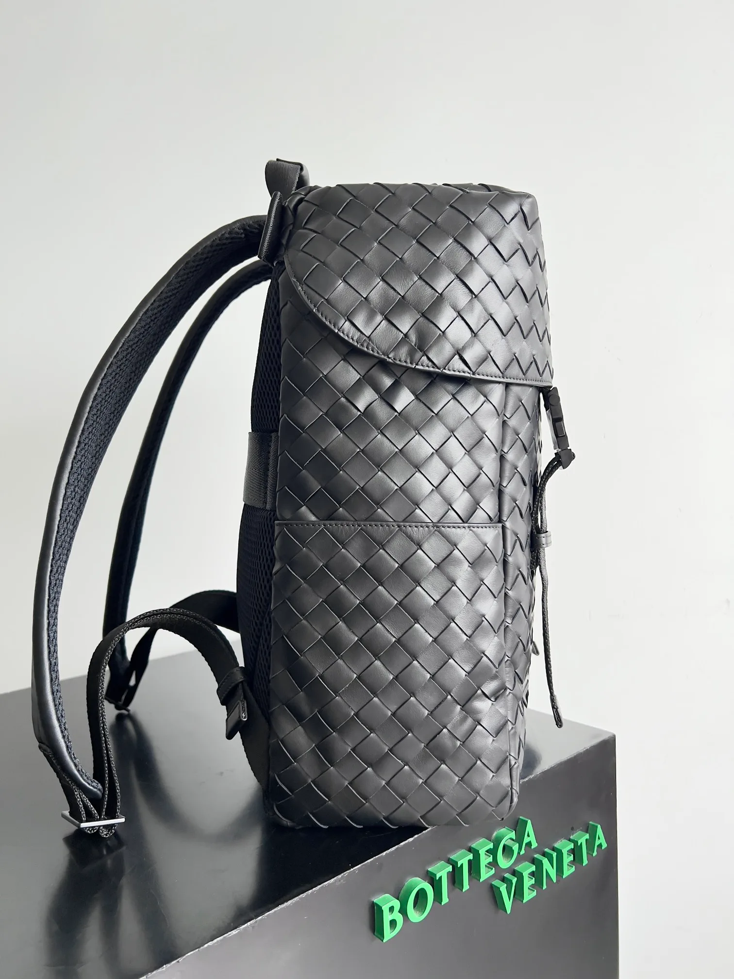 Рюкзаки Мужские Bottega Veneta 14760157