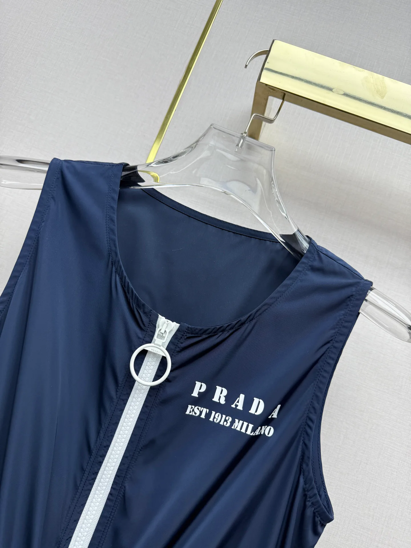 Платья Женские Prada 10443259