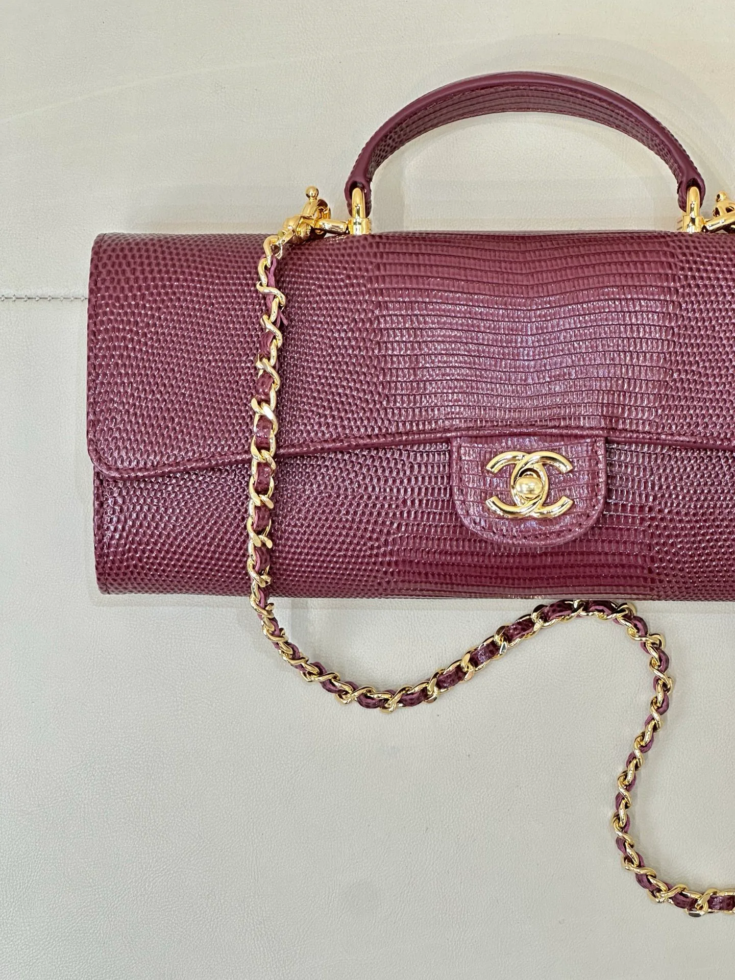 Классические Сумки Женские Chanel 17376245