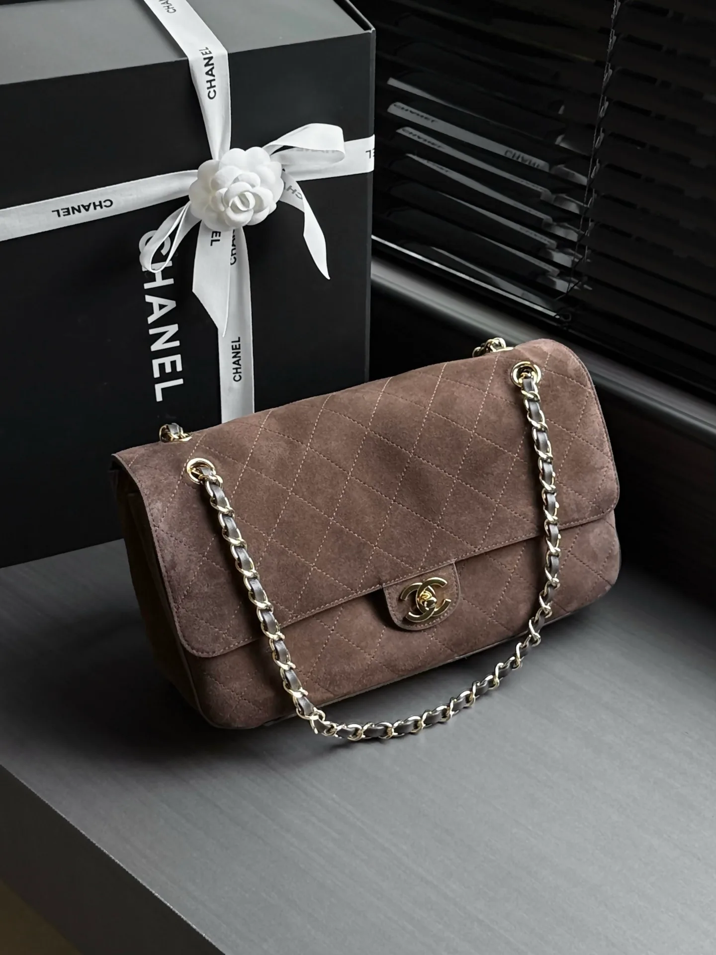 Классические Сумки Женские Chanel 17424351