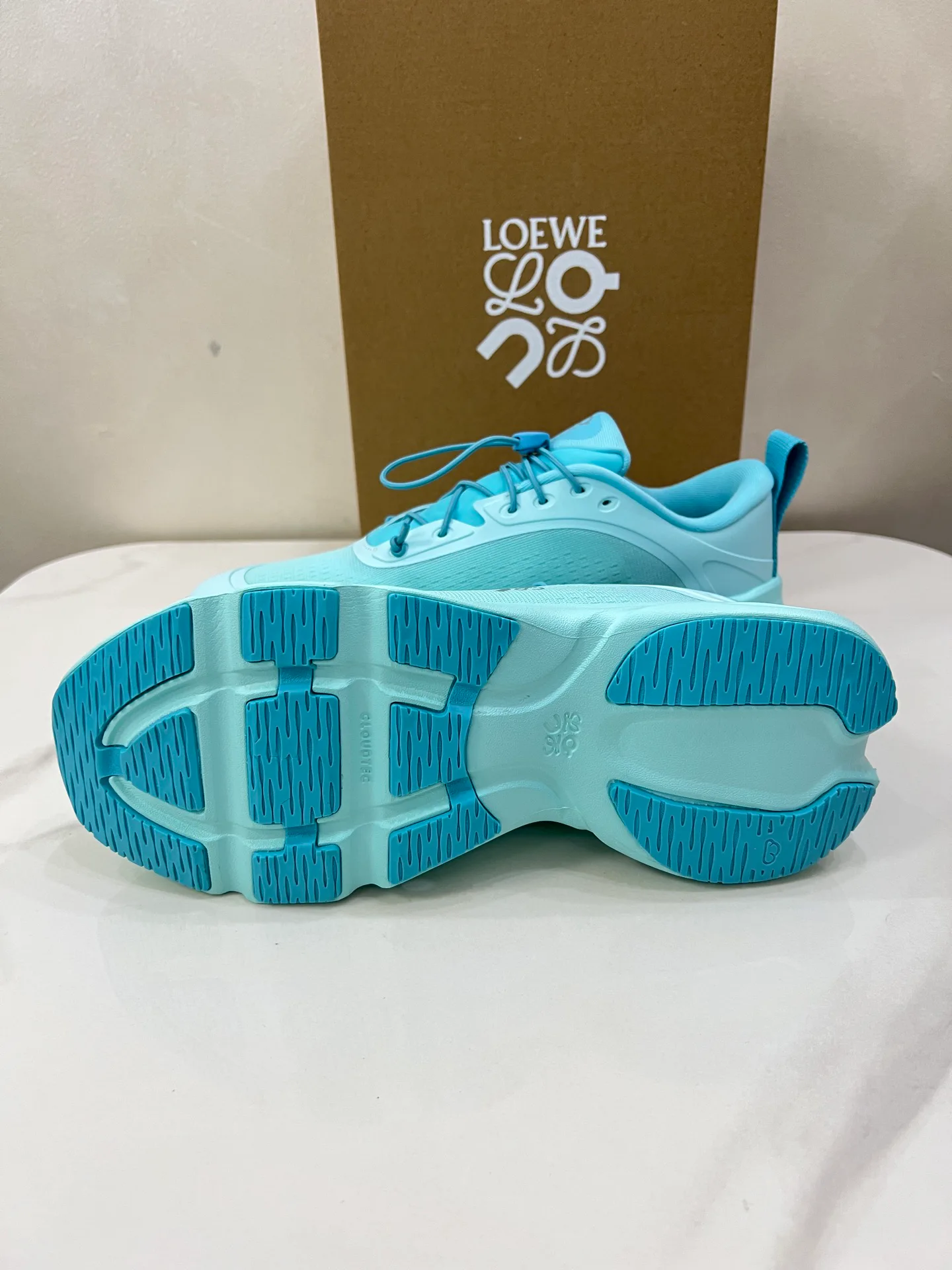 Кроссовки Женские Loewe 5344170