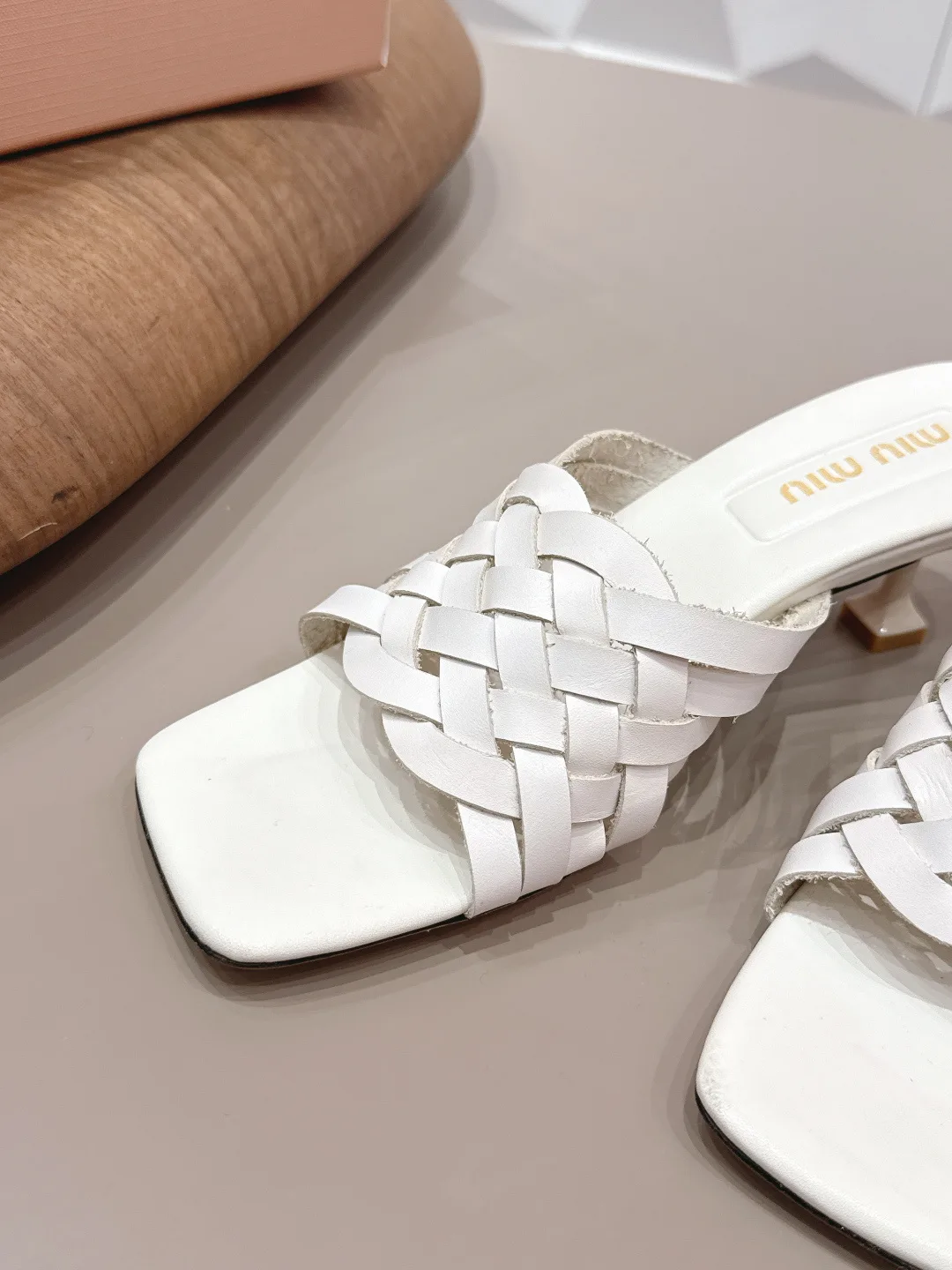 Босоножки Женские Miu Miu 10065981