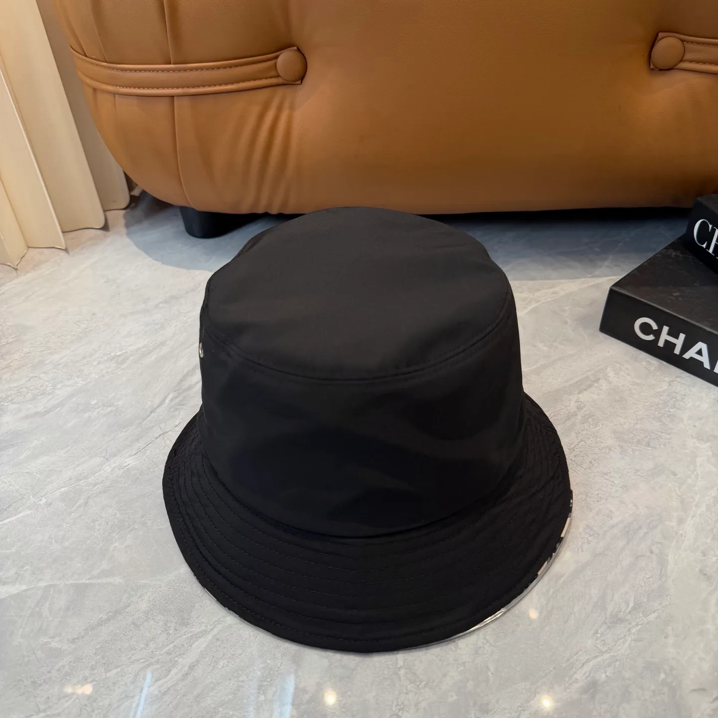 Головные Уборы Christian Dior 13294362