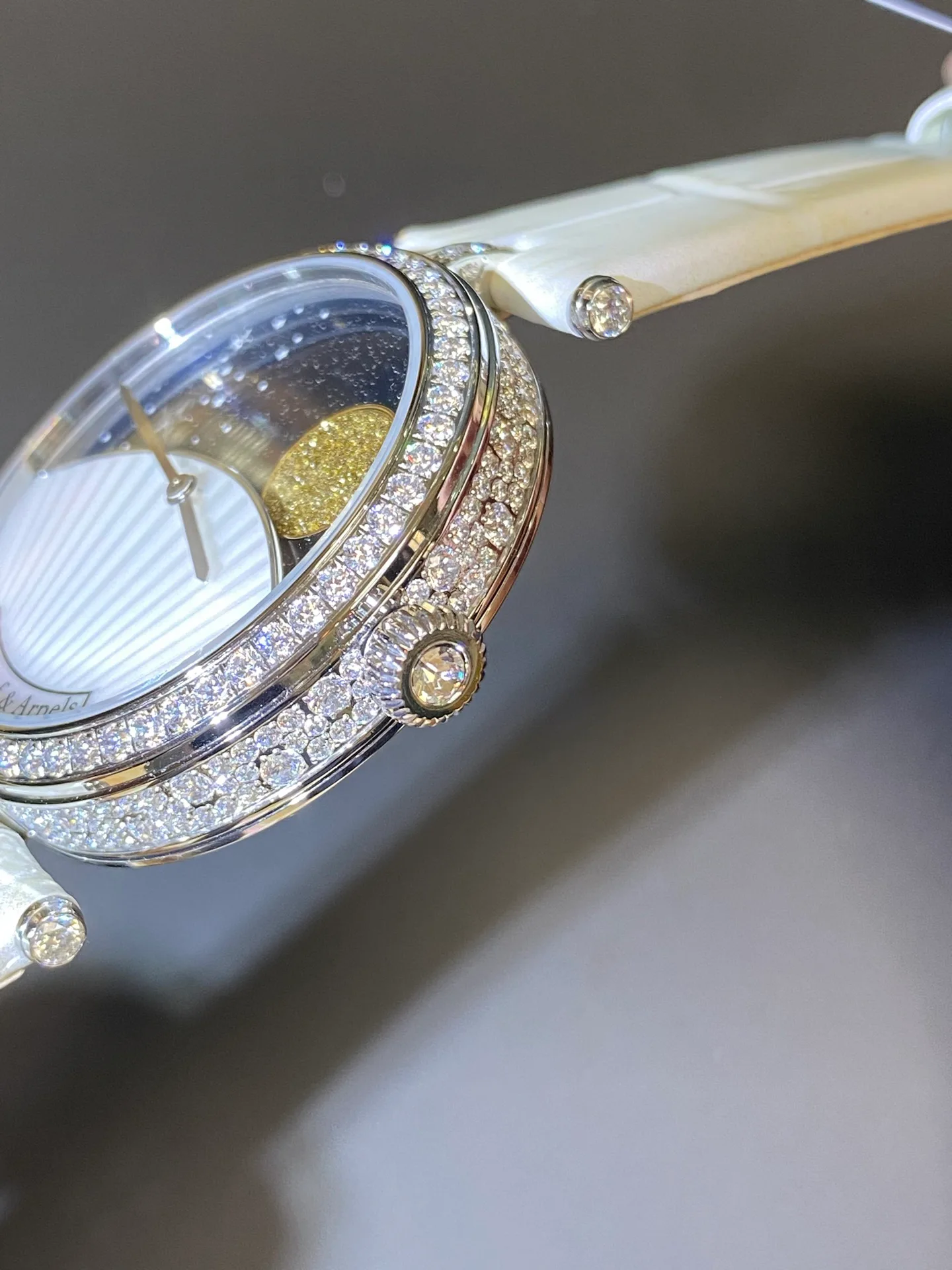 Бижутерия Van Cleef & Arpels 9293345